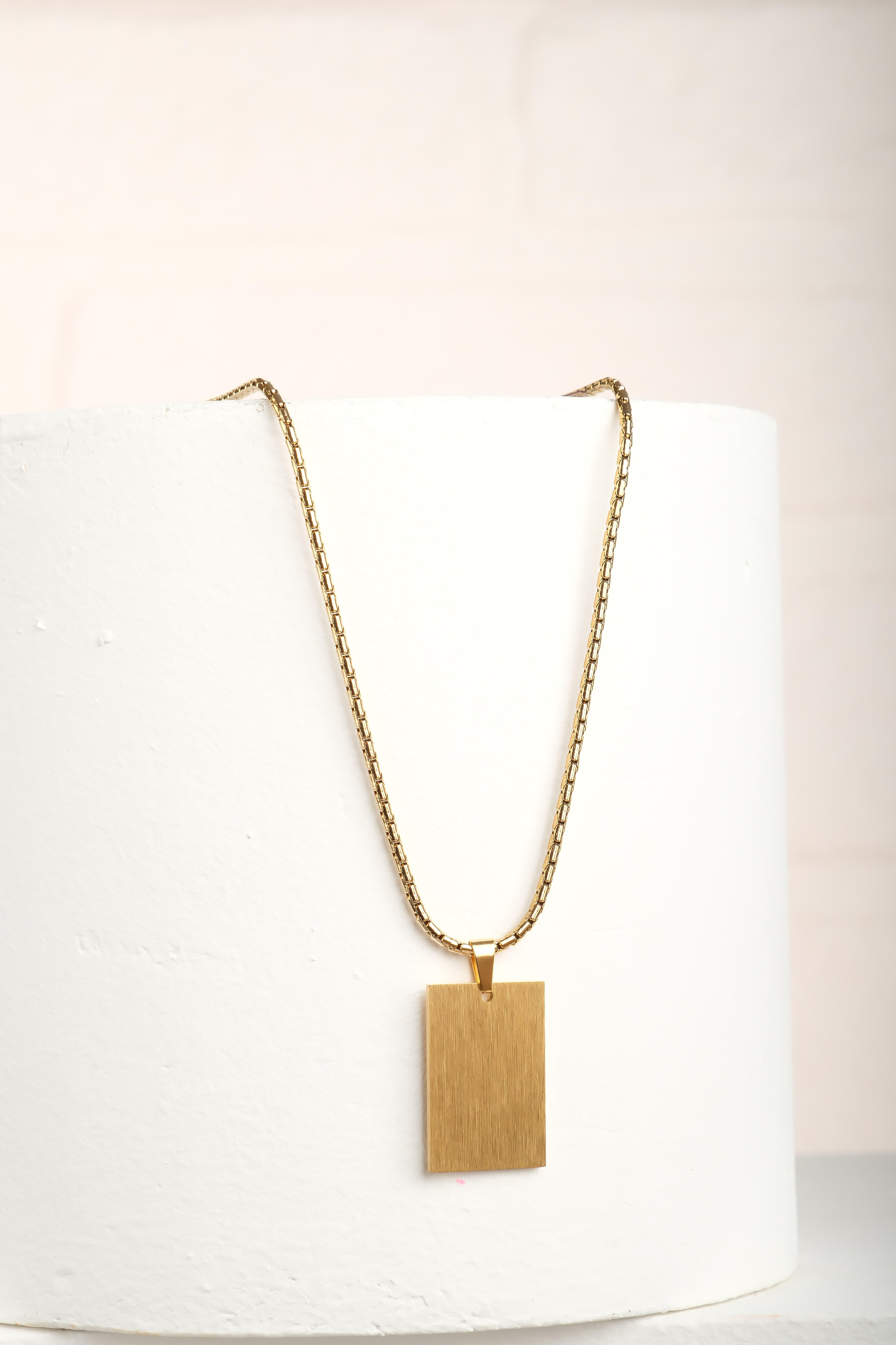 VİTA GOLD ZİNCİR ÇELİK KOLYEKolyeWATCHOFROYALVİTAVİTA GOLD ZİNCİR ÇELİK KOLYE