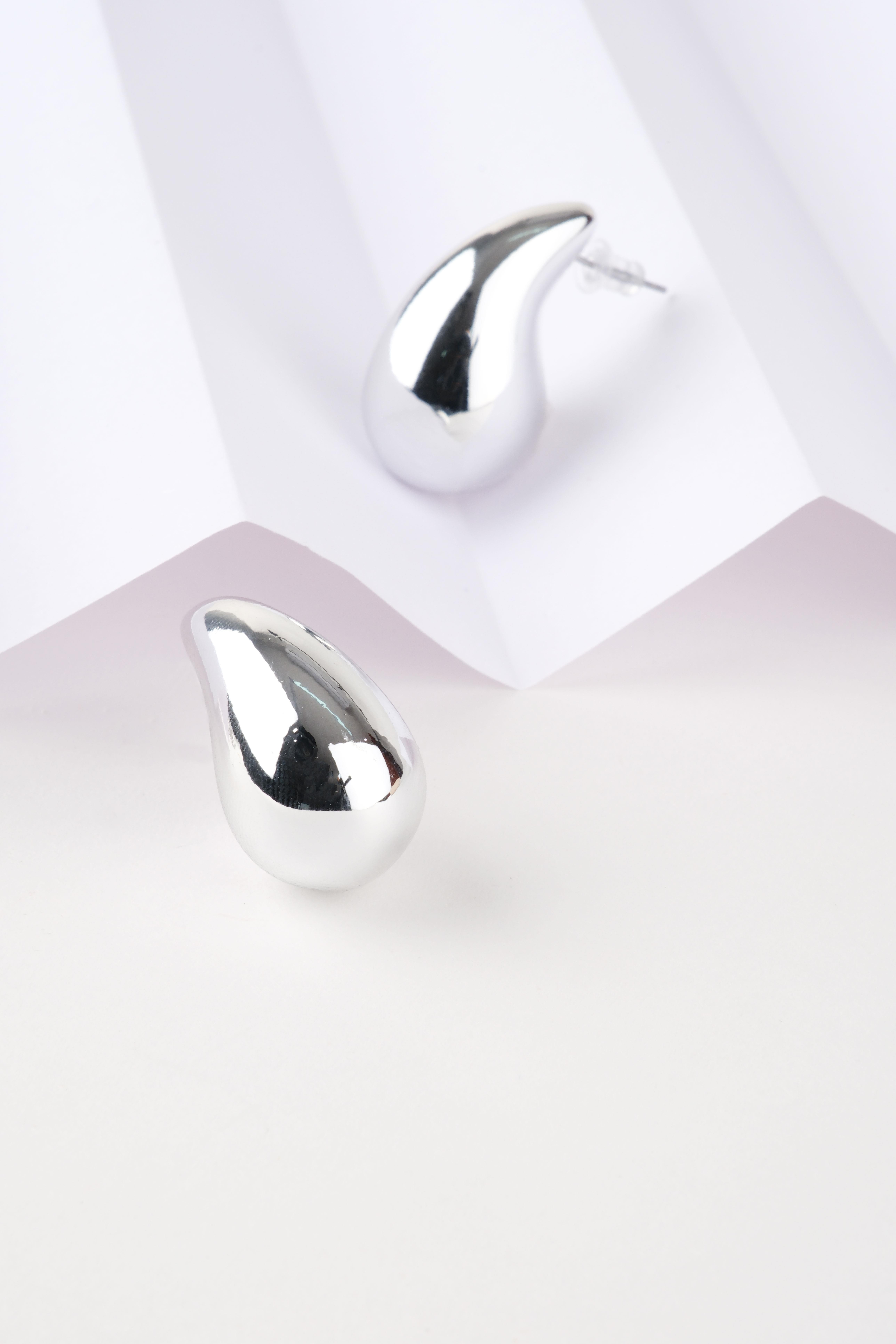 Bottega Chic Silver Çelik KüpeKüpeWATCHOFROYALBottega ChicBottega Chic Silver Çelik Küpe