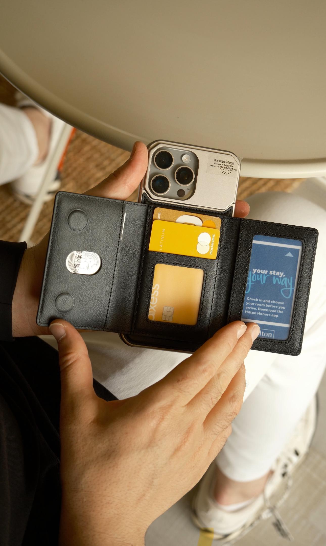 Magnetik Yapıştırmalı 5 Hazneli Mıknatıslı KartlıkMagsafe KartlıkWATCHOFROYALkartlıkMagnetik Yapıştırmalı 5 Hazneli Mıknatıslı Kartlık