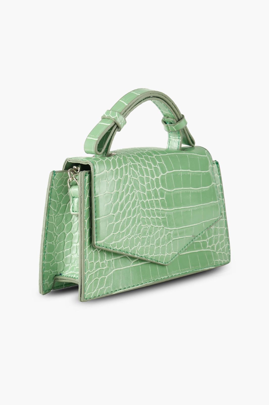 Mint Yeşili Kadın Kroko Desenli Mini El ve Çapraz Askılı Çanta ALESSİAOmuz ÇantasıWATCHOFROYALALESSİAMint Yeşili Kadın Kroko Desenli Mini El ve Çapraz Askılı Çanta ALESSİA