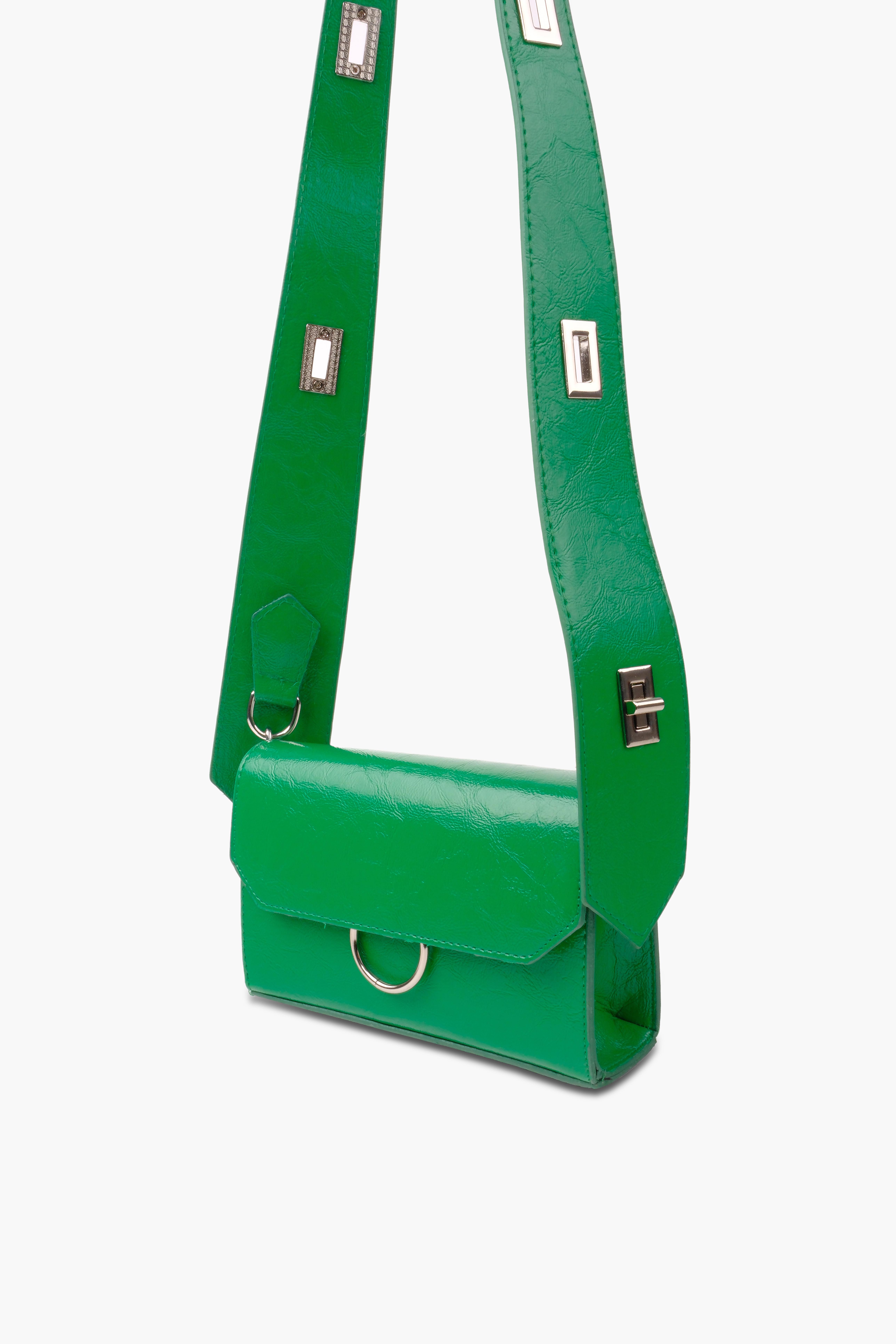 Kadın Yeşil Deri Ayarlanabilir Omuz Ve El Çantası DinaOmuz ÇantasıWATCHOFROYALDİNAKadın Yeşil Deri Ayarlanabilir Omuz Ve El Çantası Dina