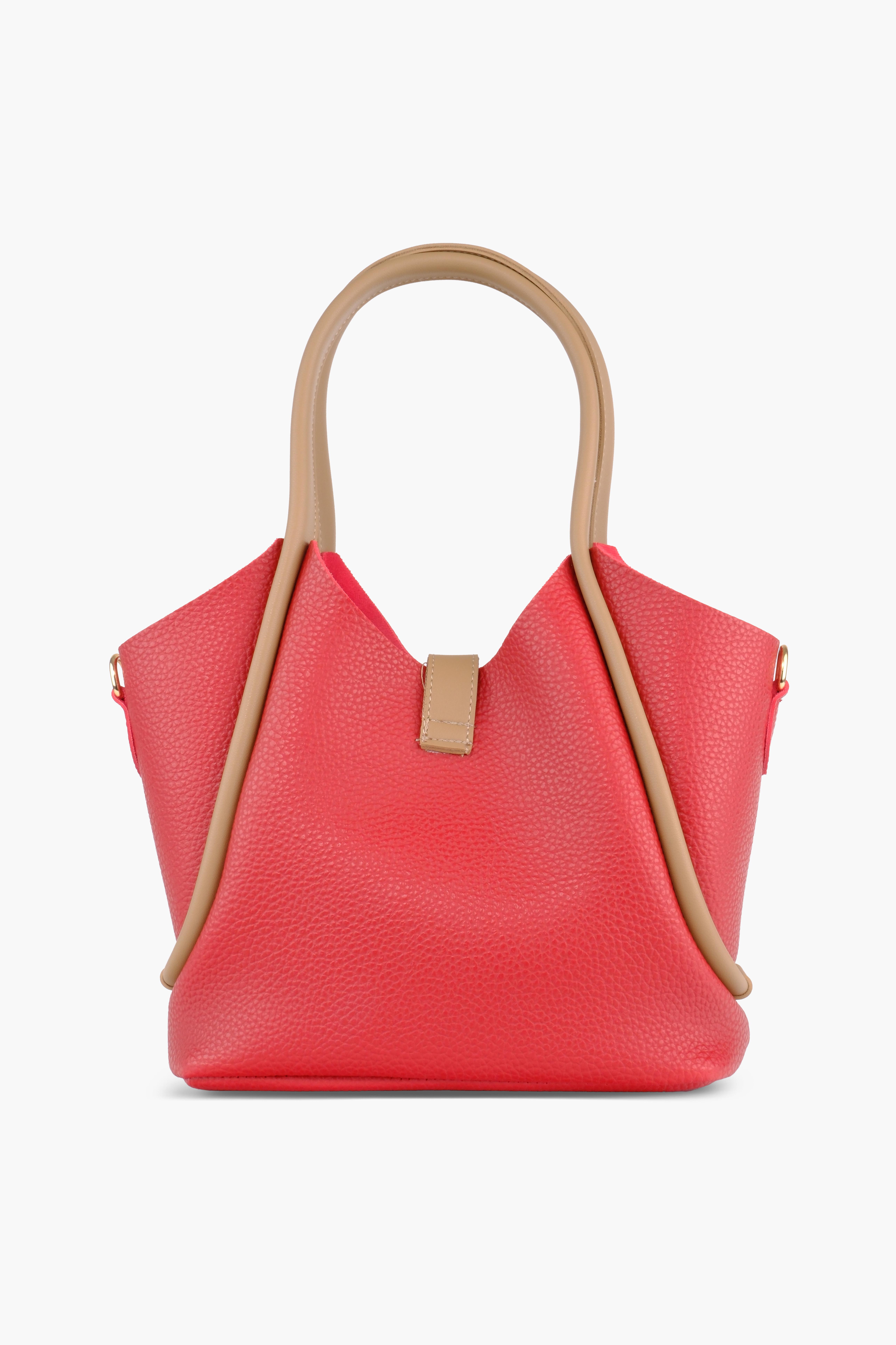 Kırmızı Yavrulu Deri Omuz Çantası SARAShoulder BagWATCHOFROYALSARAKırmızı Yavrulu Deri Omuz Çantası SARA