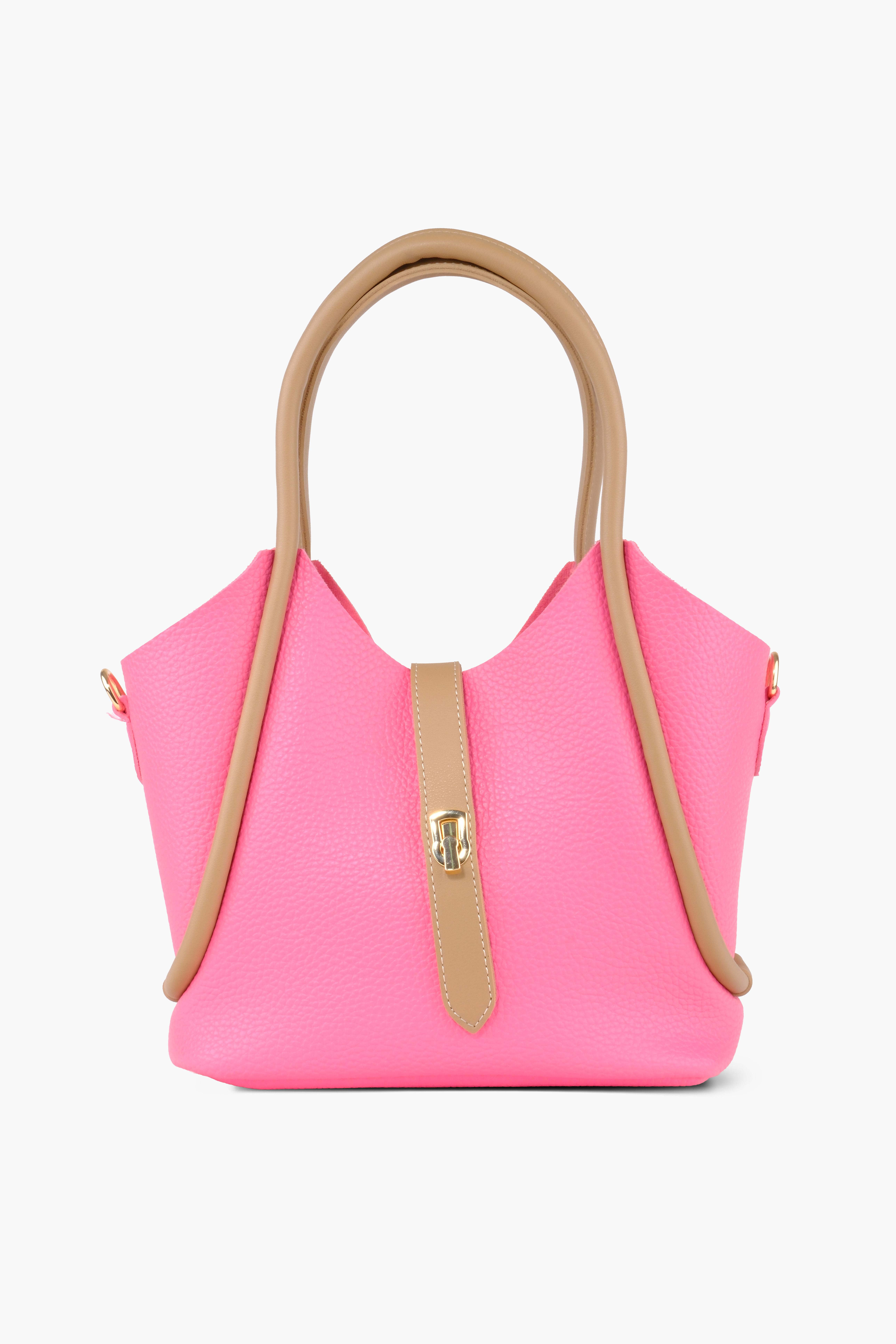 Pembe Yavrulu Deri Omuz Çantası SARAOmuz ÇantasıWATCHOFROYALSARAPembe Yavrulu Deri Omuz Çantası SARA