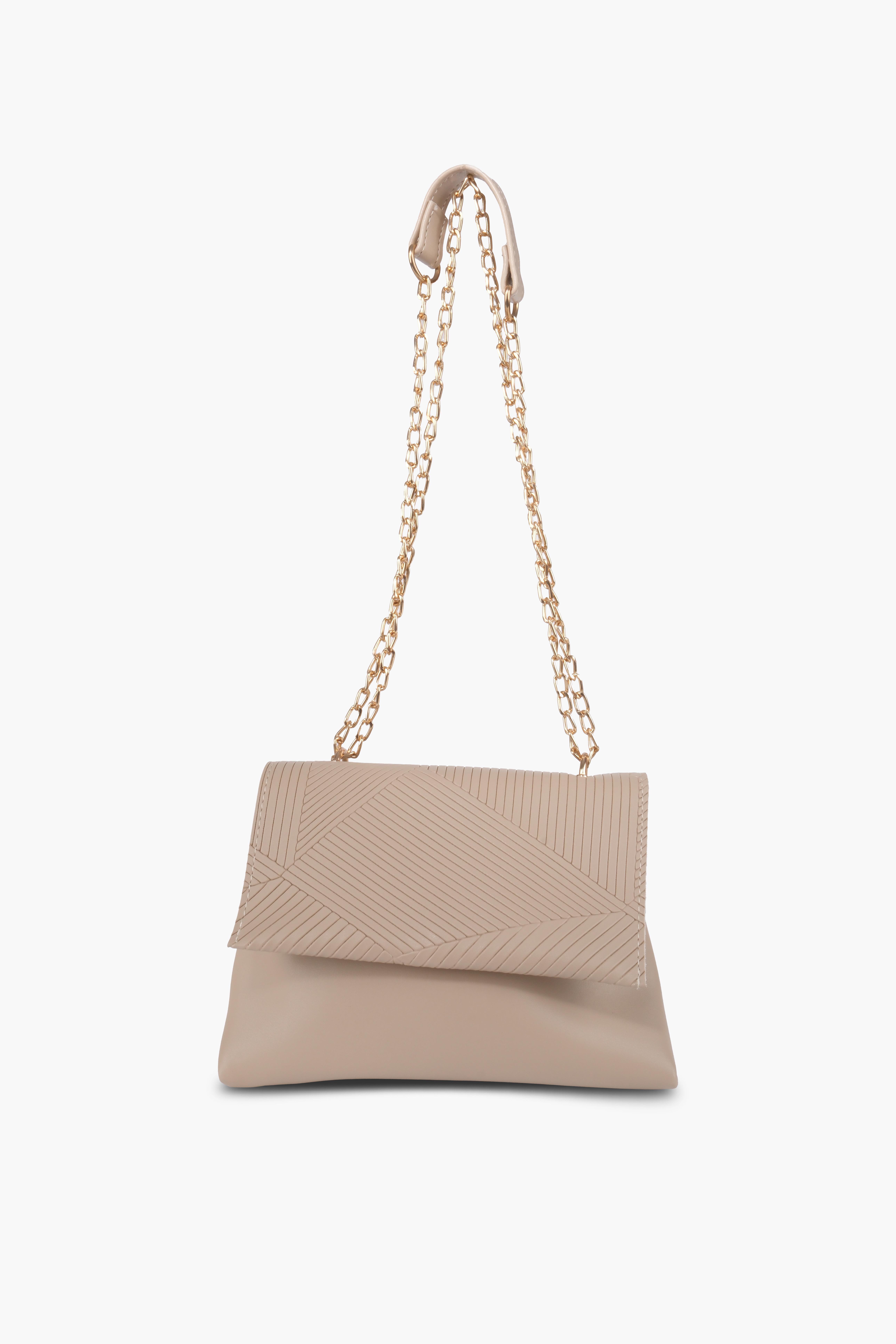 Vizon Asimetrik Desenli Gold Asklı Çapraz Askılı Ve Omuz Çantası SilviaOmuz ÇantasıWATCHOFROYALSilviaVizon Asimetrik Desenli Gold Asklı Çapraz Askılı Ve Omuz Çantası Silvia