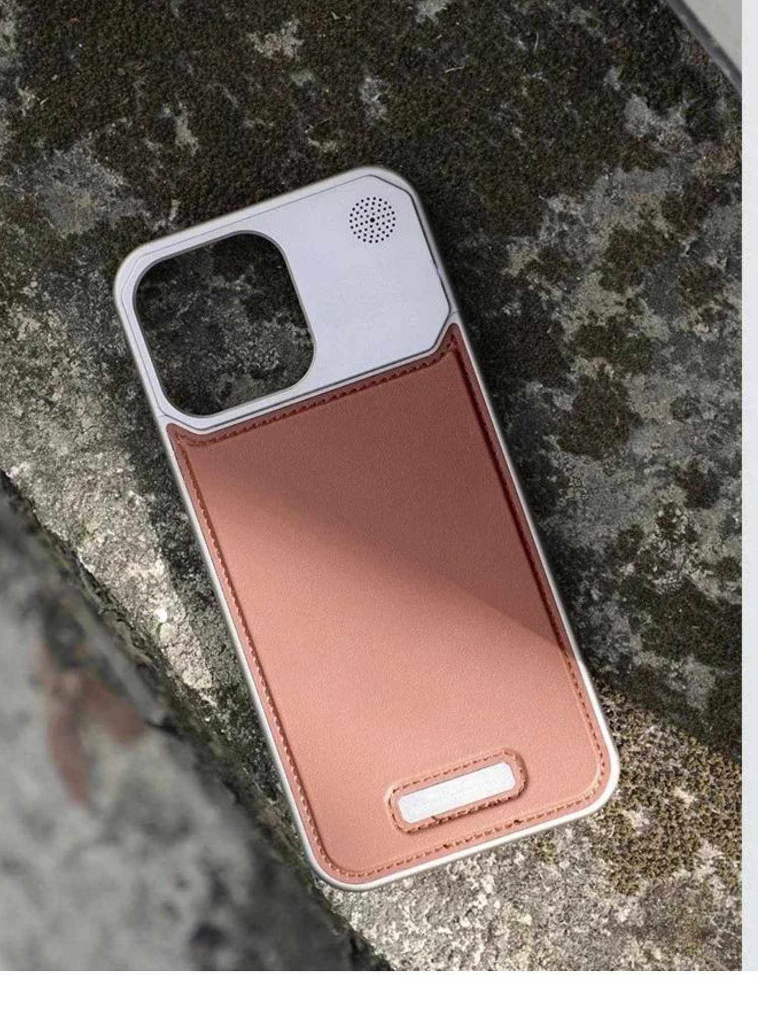 Therock 15 Pro Max Magsafe Özellikli Alüminyum Alaşımlı Hakiki Deri,Kokulu Metal Kızaklı Telefon Kılıfı