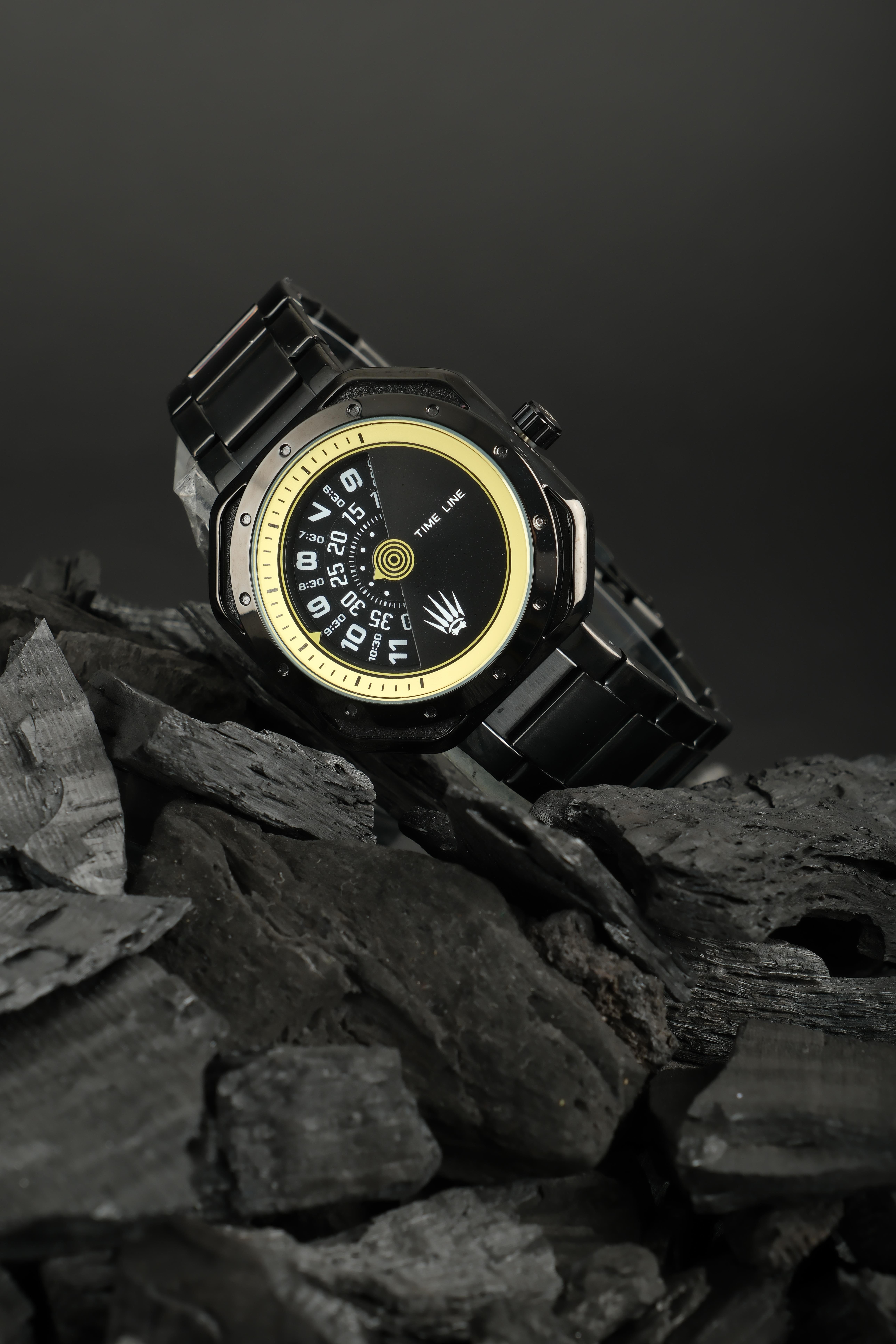 AQUARECER BLACK WATCHWatchesWATCHOFROYALAQUARCRBLACKLSTAQUARECER BLACK WATCH