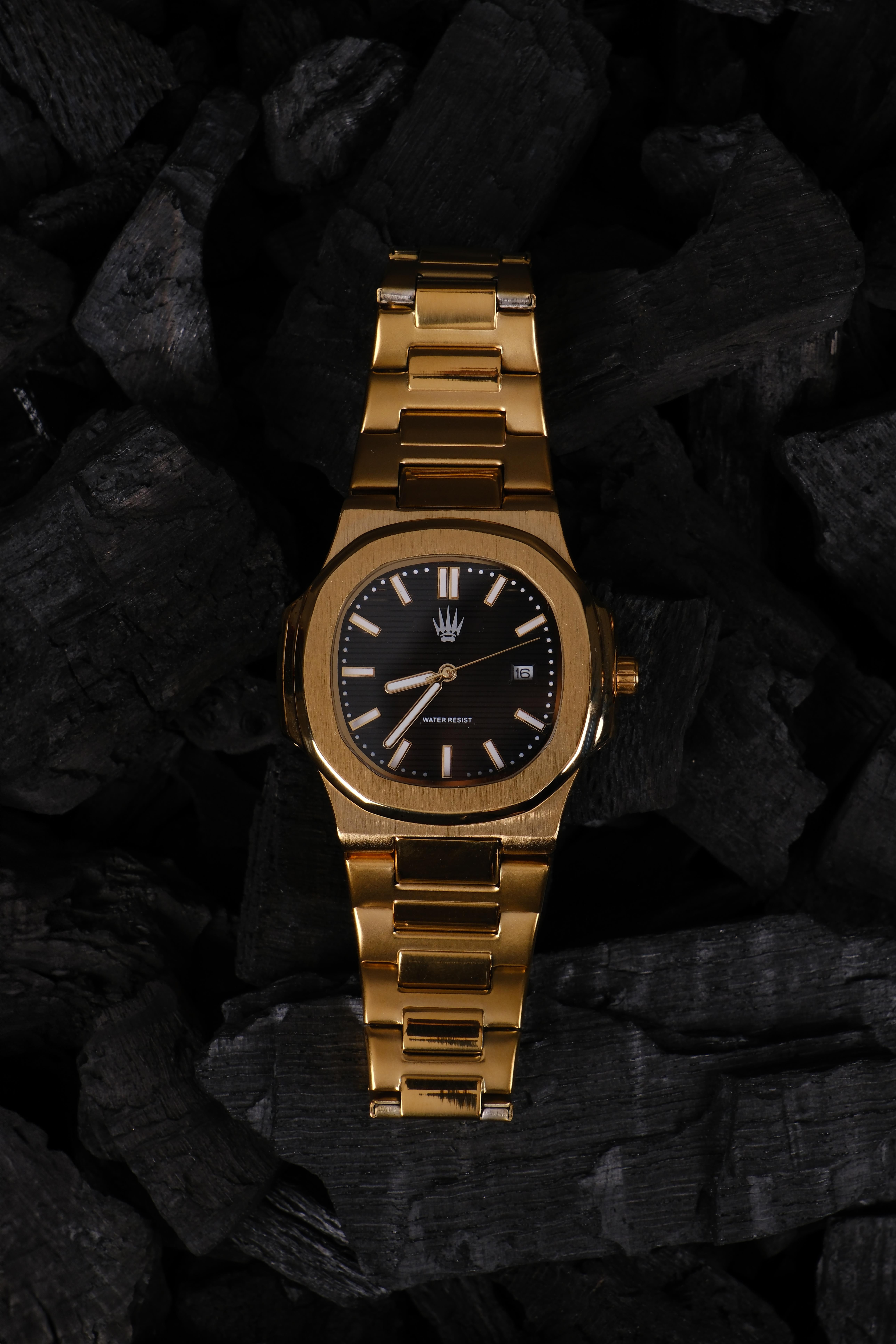 Vector Gold Black Çelik Kol SaatiWatchesWATCHOFROYALVECTORVector Gold Black Çelik Kol Saati