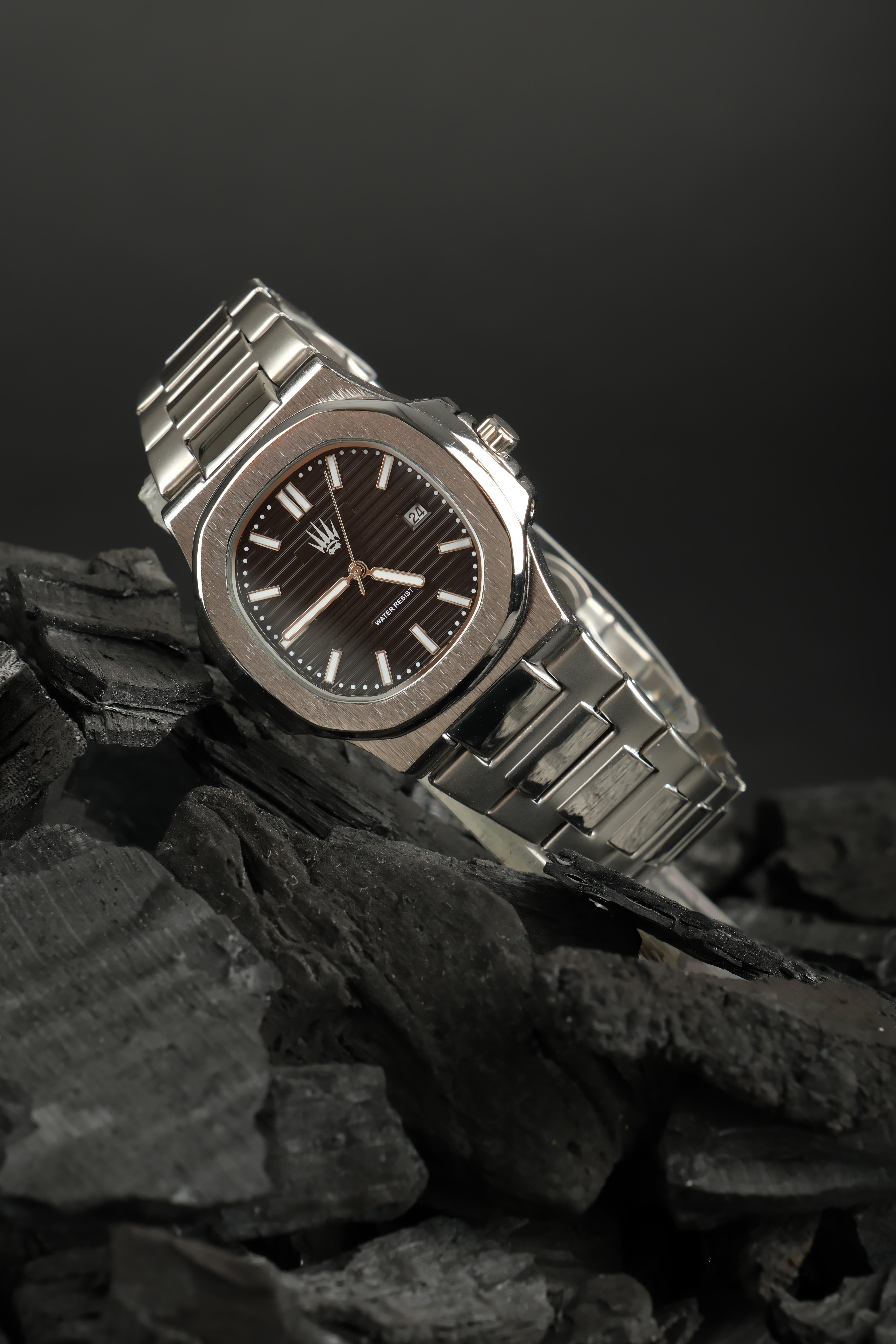 Vector Silver Black Çelik Kol SaatiWatchesWATCHOFROYALVECTORVector Silver Black Çelik Kol Saati