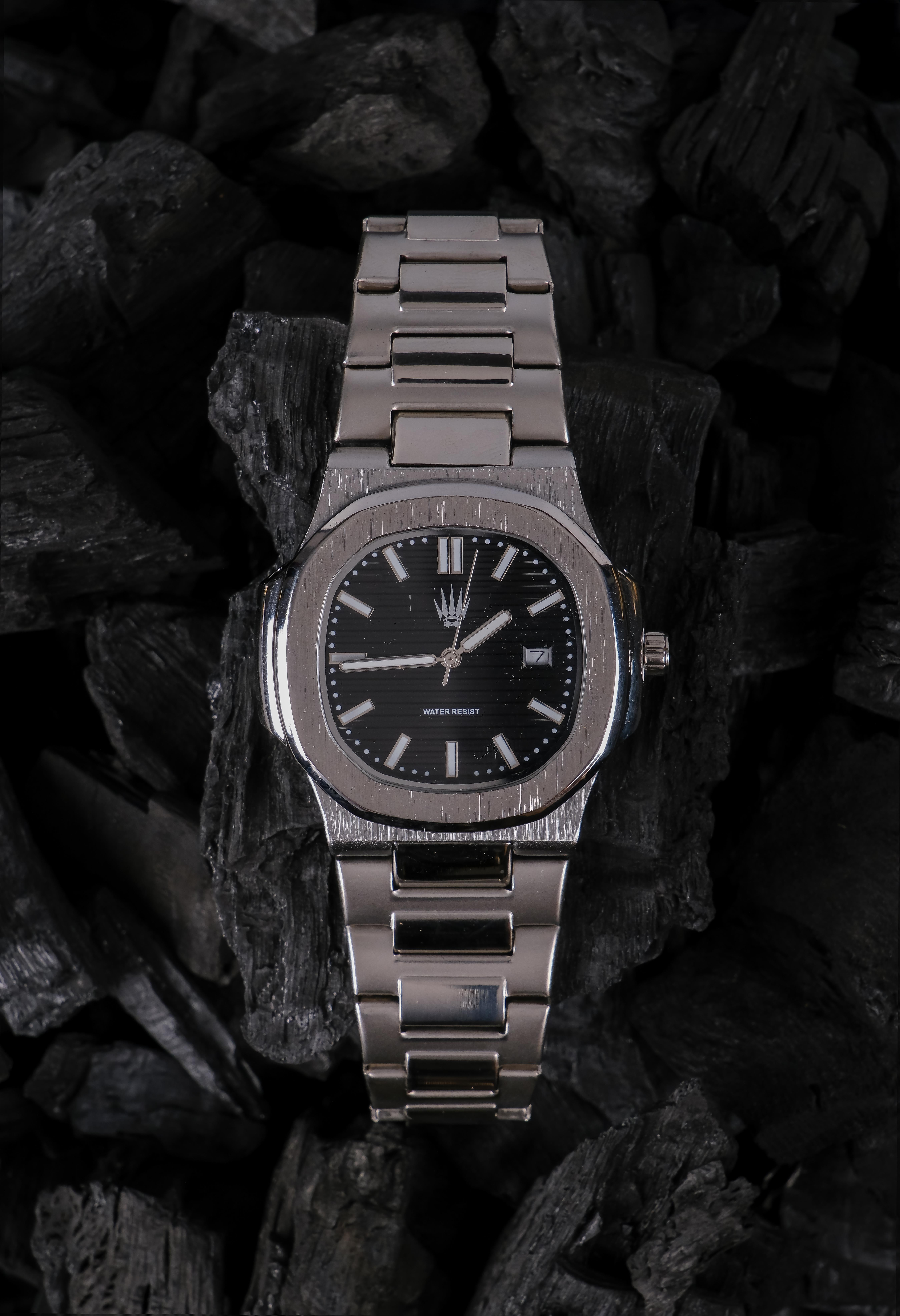 Vector Silver Black Çelik Kol SaatiWatchesWATCHOFROYALVECTORVector Silver Black Çelik Kol Saati