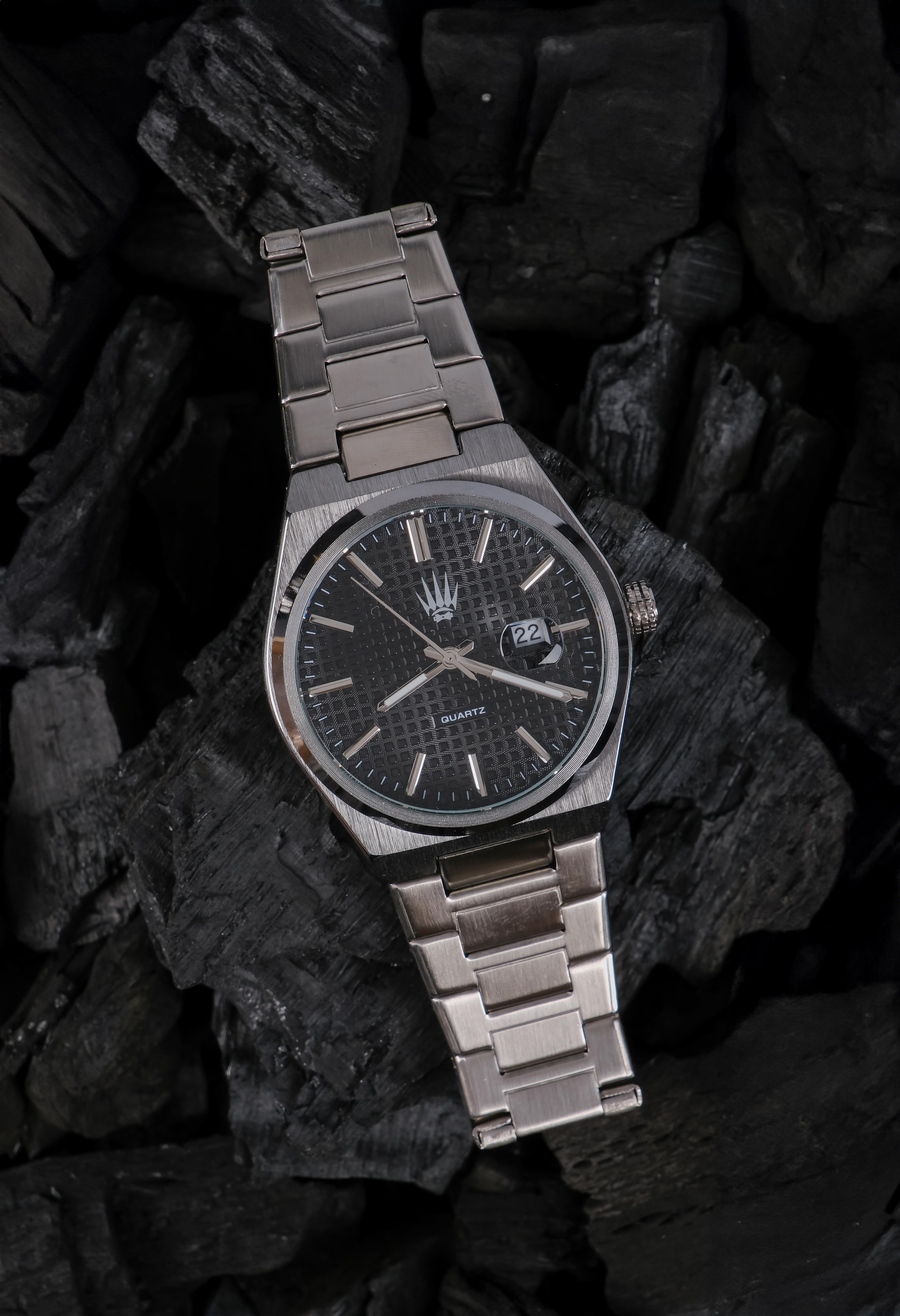 Vortex Silver Black Çelik Kol SaatiSaatWATCHOFROYALVORTEXVortex Silver Black Çelik Kol Saati