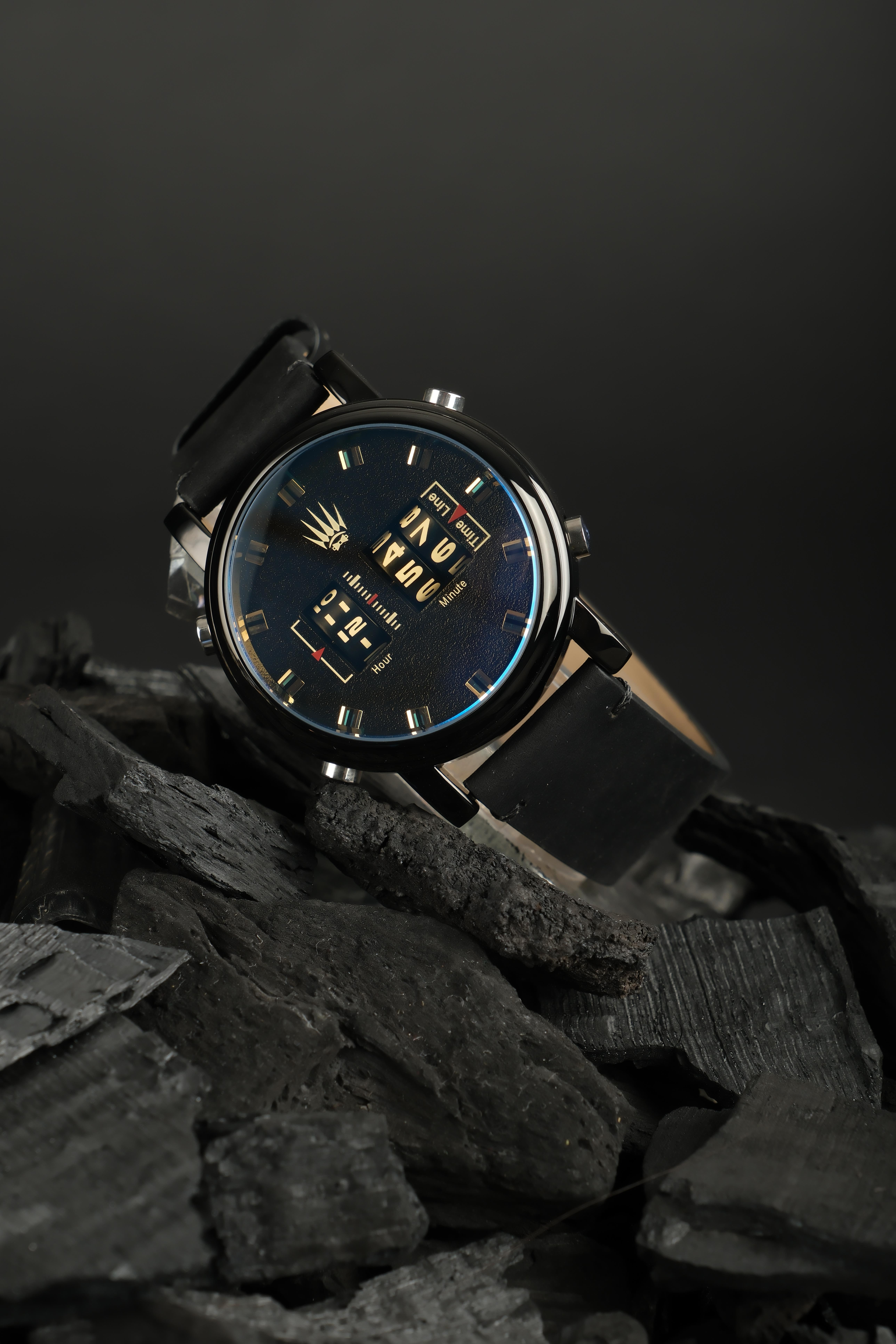 ROLLER DESIGN BLACK LEATHER WRISTWATCHWatchesWATCHOFROYALW2020-2ROLLER DESIGN BLACK LEATHER WRISTWATCH