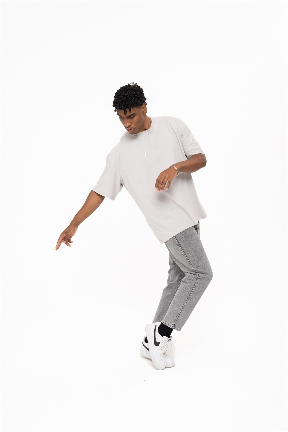 BASİC COLLECTİON GREYT-SHIRTWATCH OF ROYALBSCGREYBASİC COLLECTİON GREY