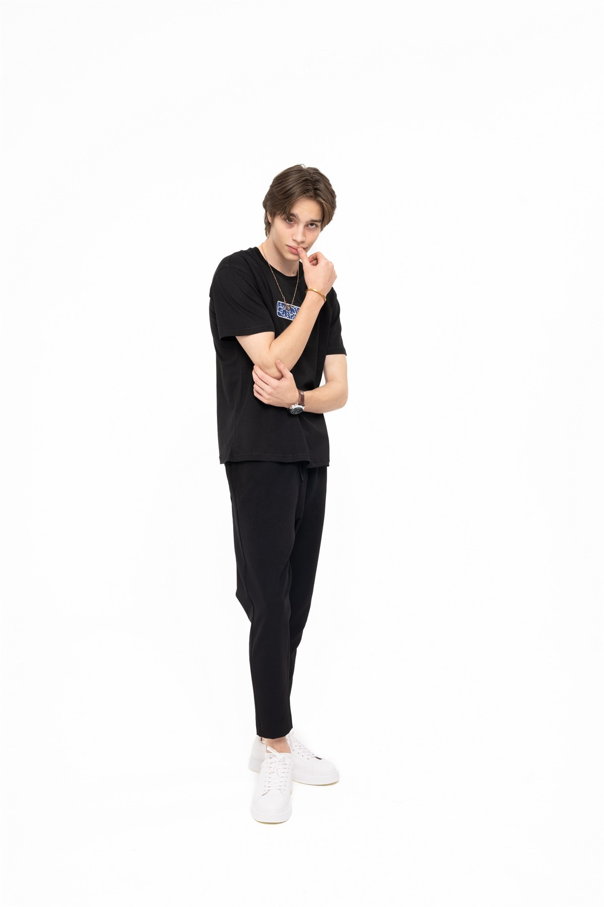 MORE PLEASURE T-SHIRT BLACKT-SHIRTWATCH OF ROYALMOREPLEASUREBLACKMORE PLEASURE T-SHIRT BLACK