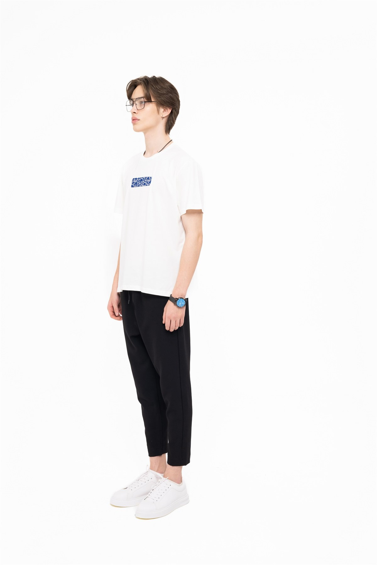 MORE PLEASURE T-SHIRT WHITET-SHIRTWATCH OF ROYALMOREPLEASUREWHITEMORE PLEASURE T-SHIRT WHITE