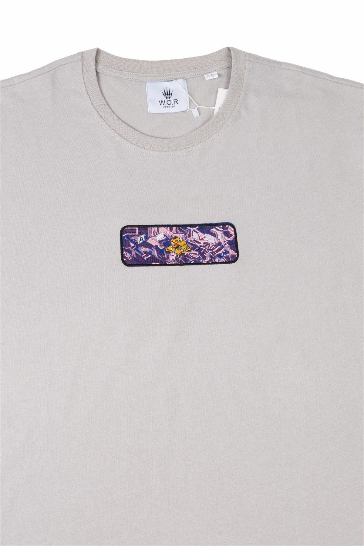 PARODY T-SHIRT GREYT-SHIRTWATCH OF ROYALPARDYGREYPARODY T-SHIRT GREY