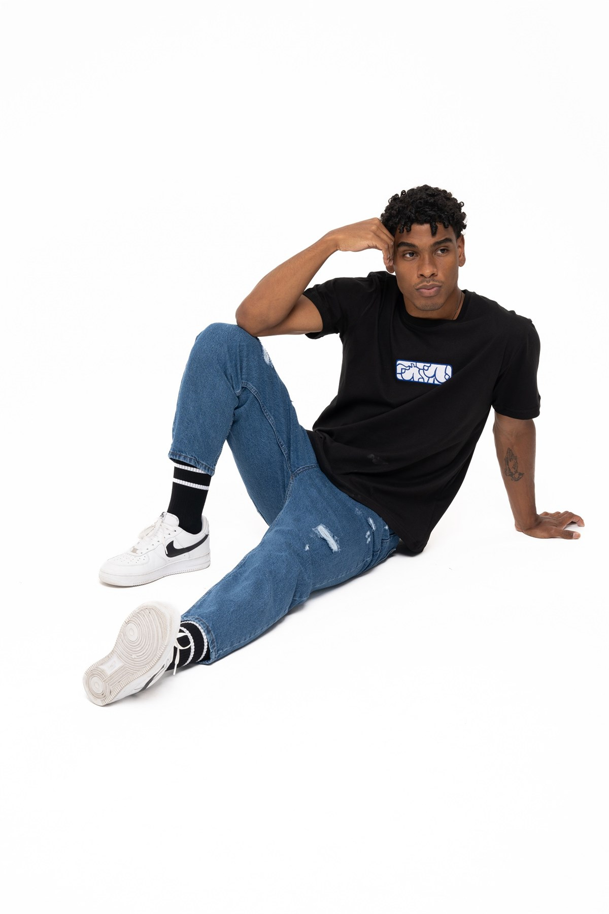 PLEASURE T-SHIRT BLACKT-SHIRTWATCH OF ROYALPLEASUREBLACKPLEASURE T-SHIRT BLACK