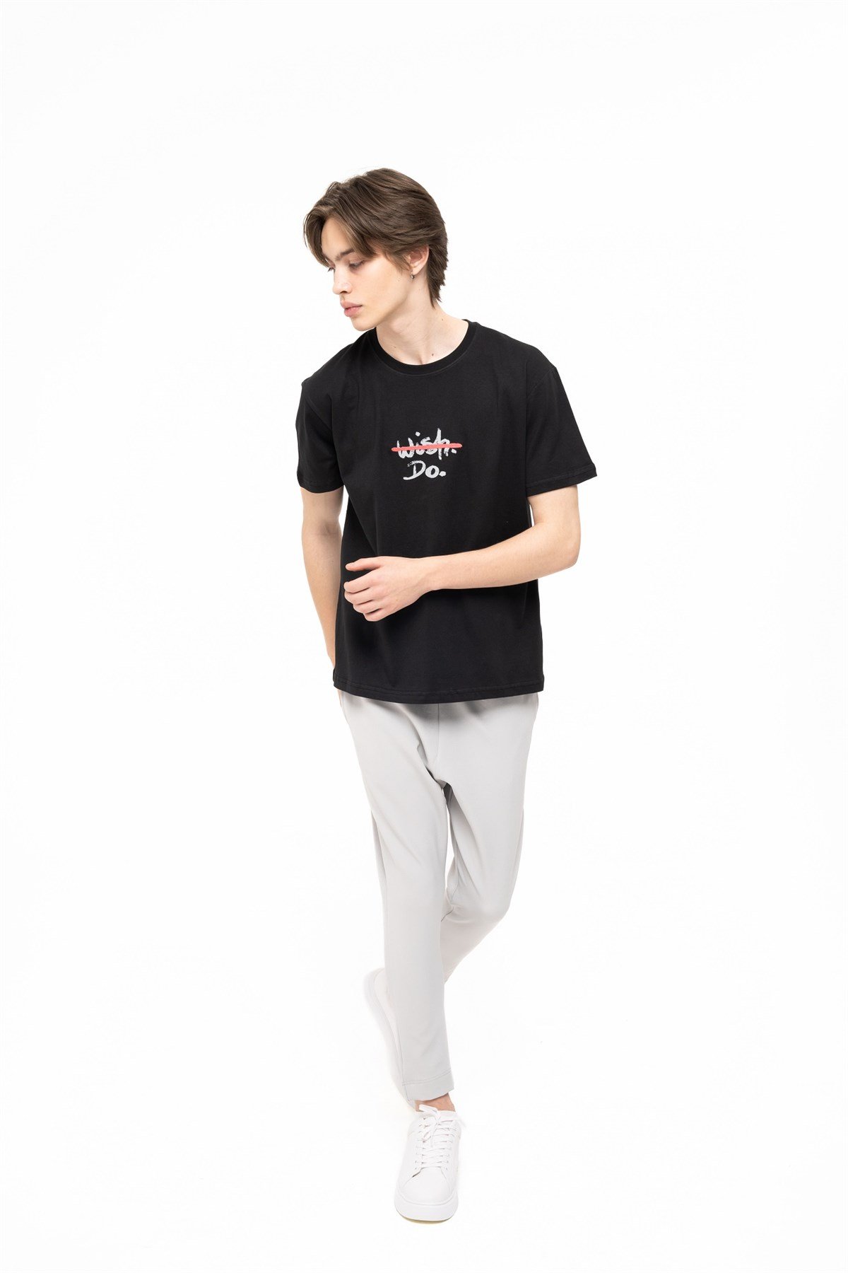 WISH DO T-SHIRT BLACK T-SHIRTWATCH OF ROYALWSHDOBLCKWISH DO T-SHIRT BLACK 