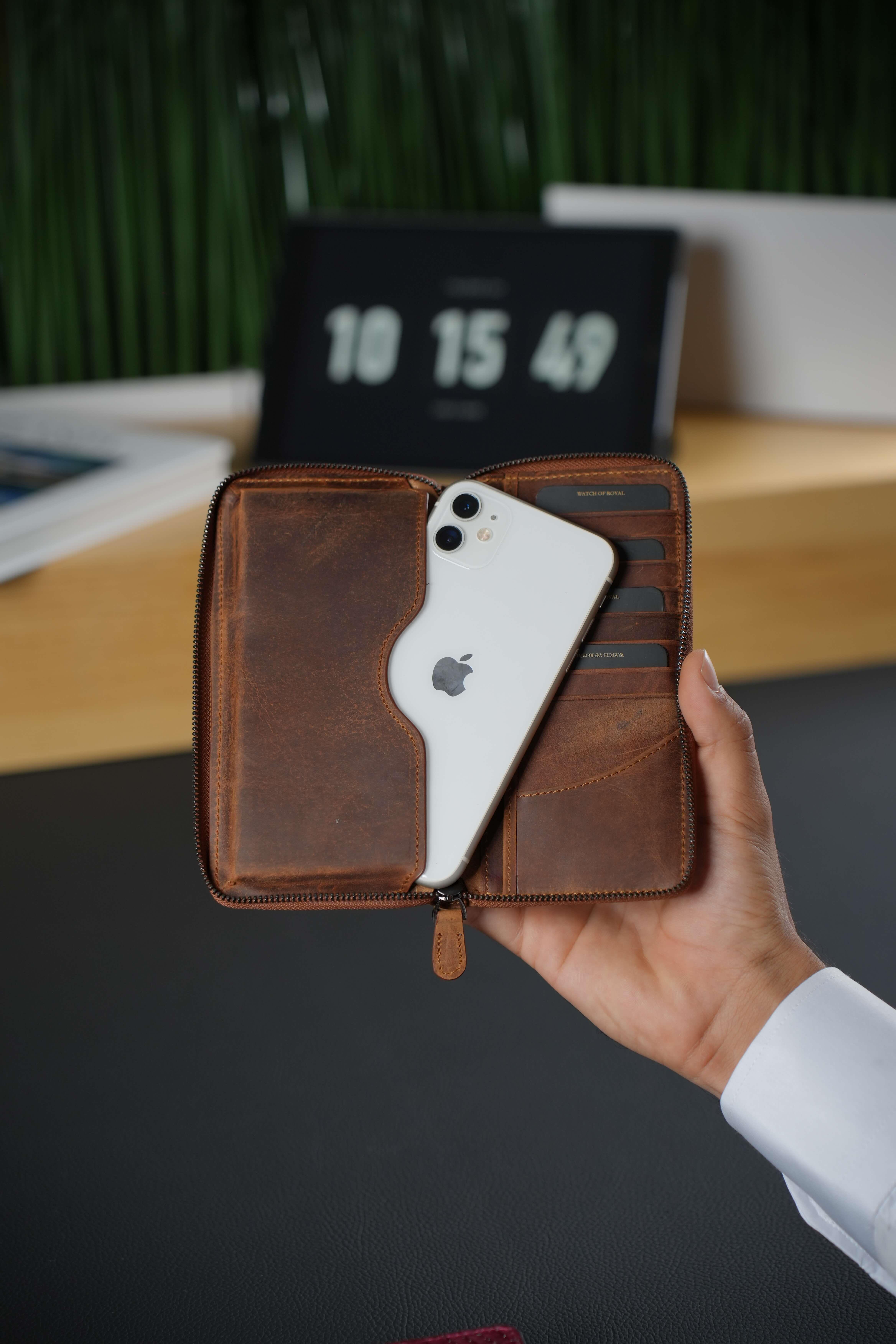 HAKİKİ DERİ ERKEK CÜZDAN RETRO,KADIN TELEFON CÜZDANI,%100 HAKİKİ DERİ TELEFON CÜZDANI ,9 ADET KART BÖLMELİ CÜZDAN&KARTLIK , HAKİKİ DERİ PORTFÖY ÇANTATelefon Cüzdanı KonseptWATCHOFROYALLEONHAKİKİ DERİ ERKEK CÜZDAN RETRO,KADIN TELEFON CÜZDANI,%100 HAKİKİ DERİ TELEFON CÜZDANI ,9 ADET KART BÖLMELİ CÜZDAN&KARTLIK , HAKİKİ DERİ PORTFÖY ÇANTA