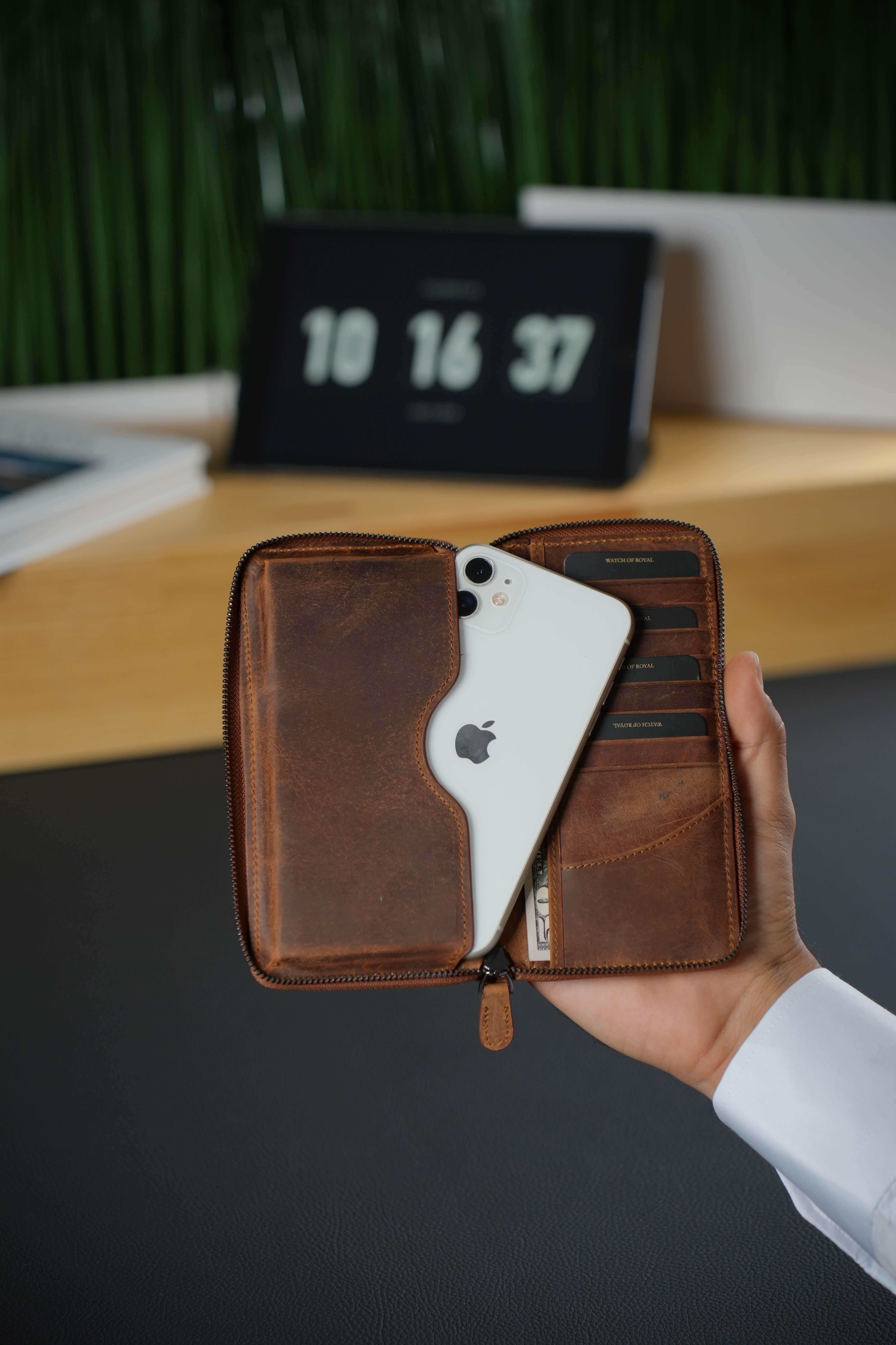 HAKİKİ DERİ ERKEK CÜZDAN RETRO,KADIN TELEFON CÜZDANI,%100 HAKİKİ DERİ TELEFON CÜZDANI ,9 ADET KART BÖLMELİ CÜZDAN&KARTLIK , HAKİKİ DERİ PORTFÖY ÇANTATelefon Cüzdanı KonseptWATCHOFROYALLEONHAKİKİ DERİ ERKEK CÜZDAN RETRO,KADIN TELEFON CÜZDANI,%100 HAKİKİ DERİ TELEFON CÜZDANI ,9 ADET KART BÖLMELİ CÜZDAN&KARTLIK , HAKİKİ DERİ PORTFÖY ÇANTA