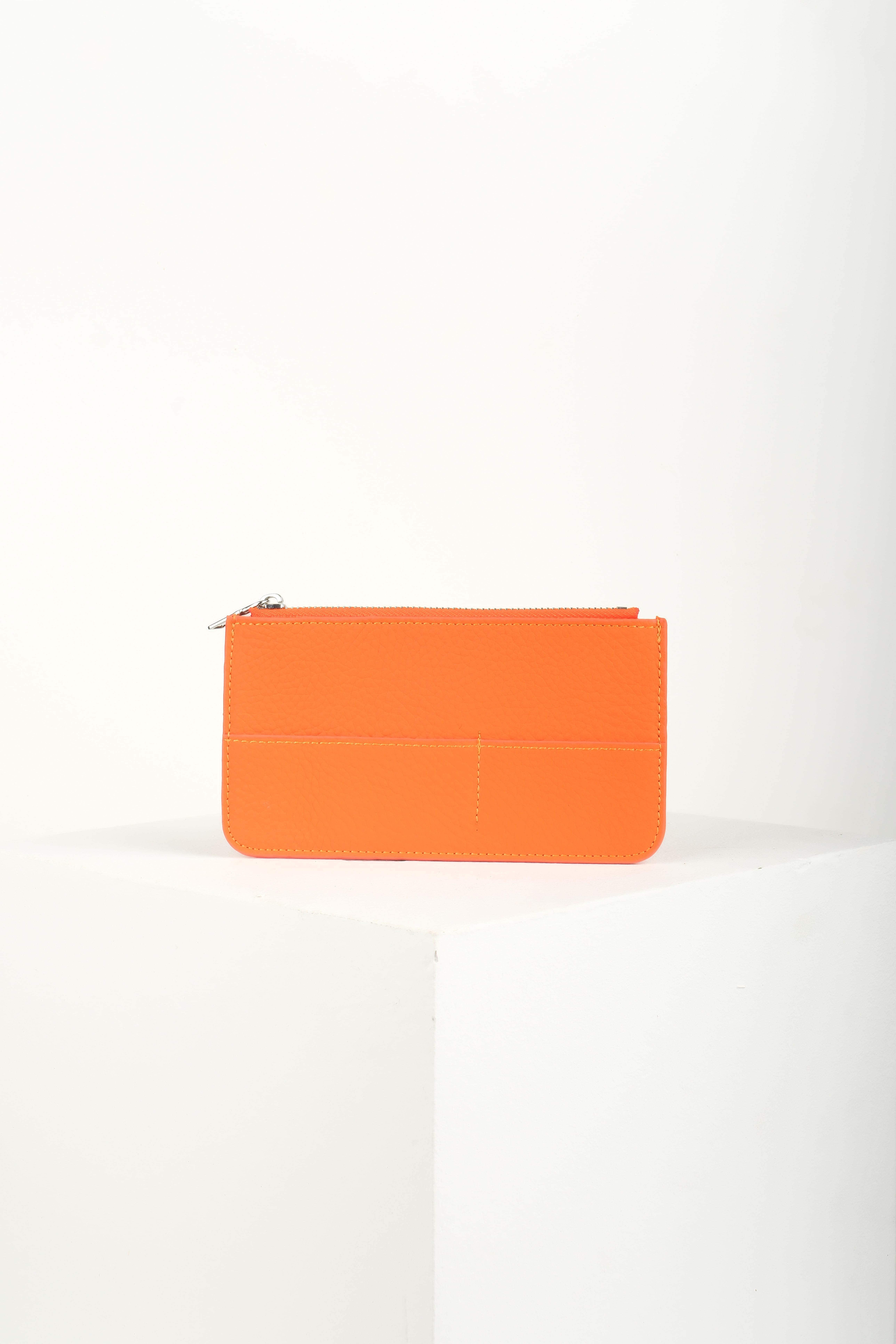 DIONİS TURUNCU HAKİKİ DERİ TELEFON CÜZDANI VE KARTLIKTelefon CüzdanıWATCHOFROYALdionisDIONİS TURUNCU HAKİKİ DERİ TELEFON CÜZDANI VE KARTLIK