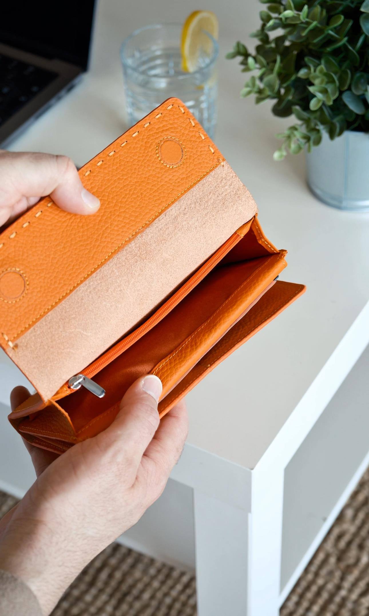 Valencia turuncu telefon cüzdanıTelefon CüzdanıWATCHOFROYALvalenciaValencia turuncu telefon cüzdanı