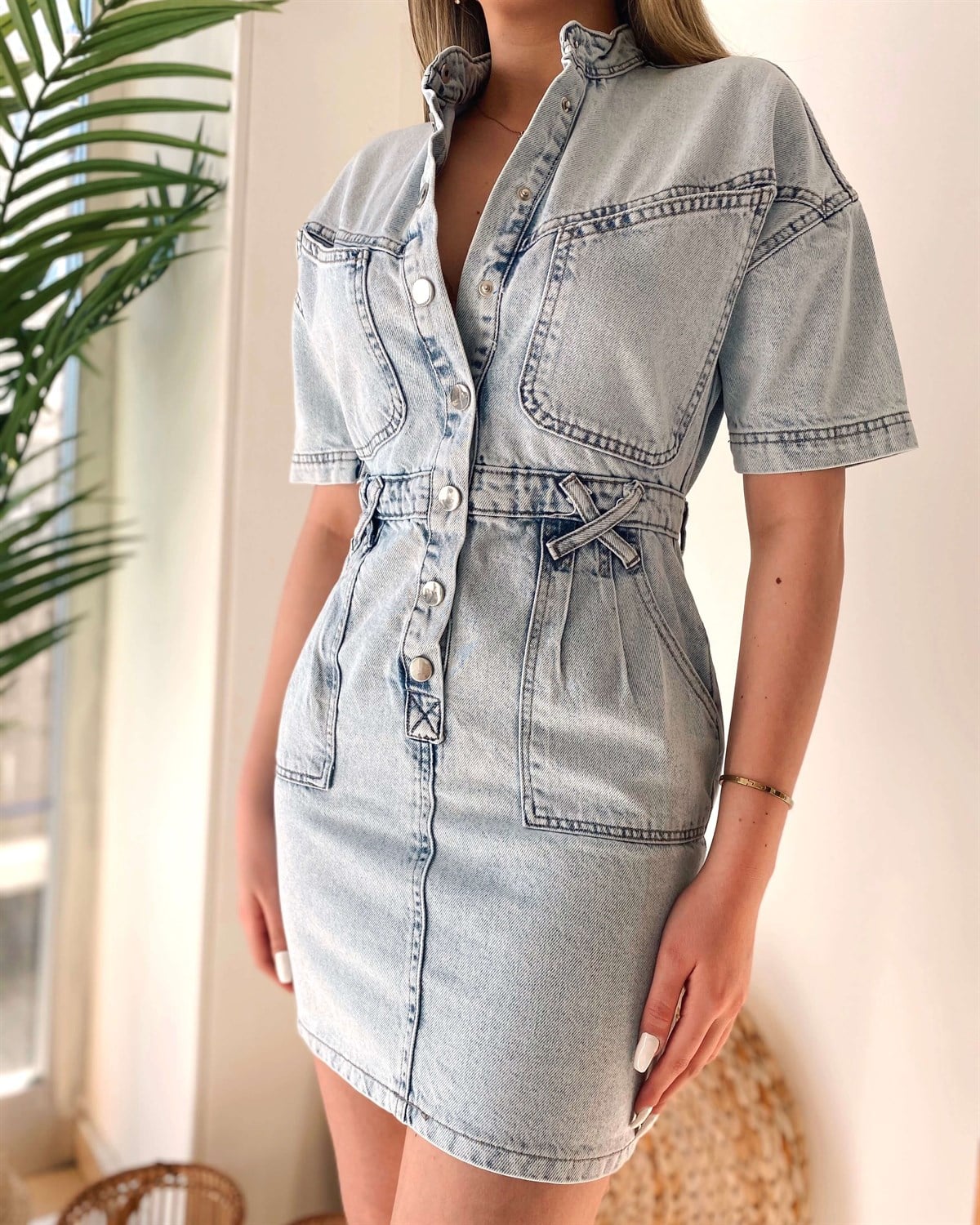 Açık Renk Mini Jean Elbise