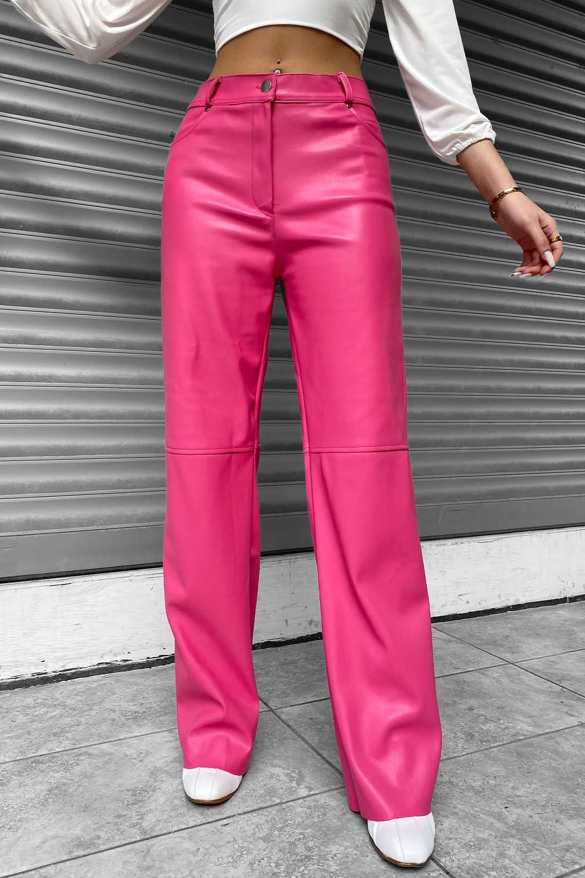 Deri  Boru Paça Pantolon - Pembe