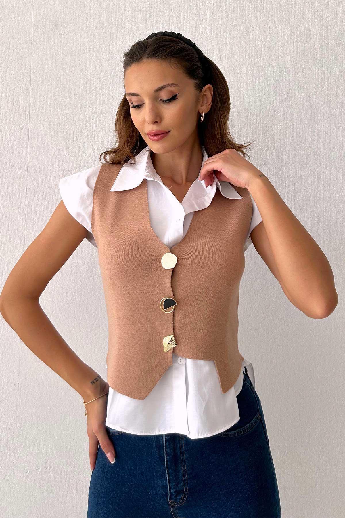 Düğme Detay Triko Yelek - Camel