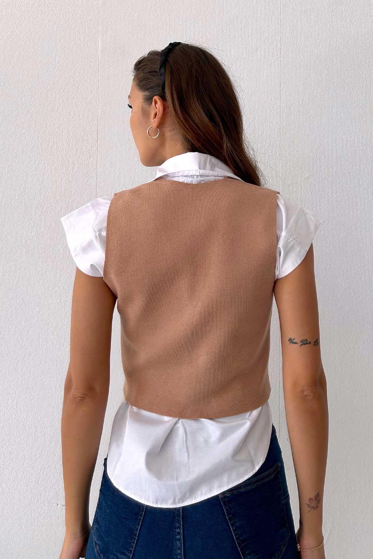 Düğme Detay Triko Yelek - Camel