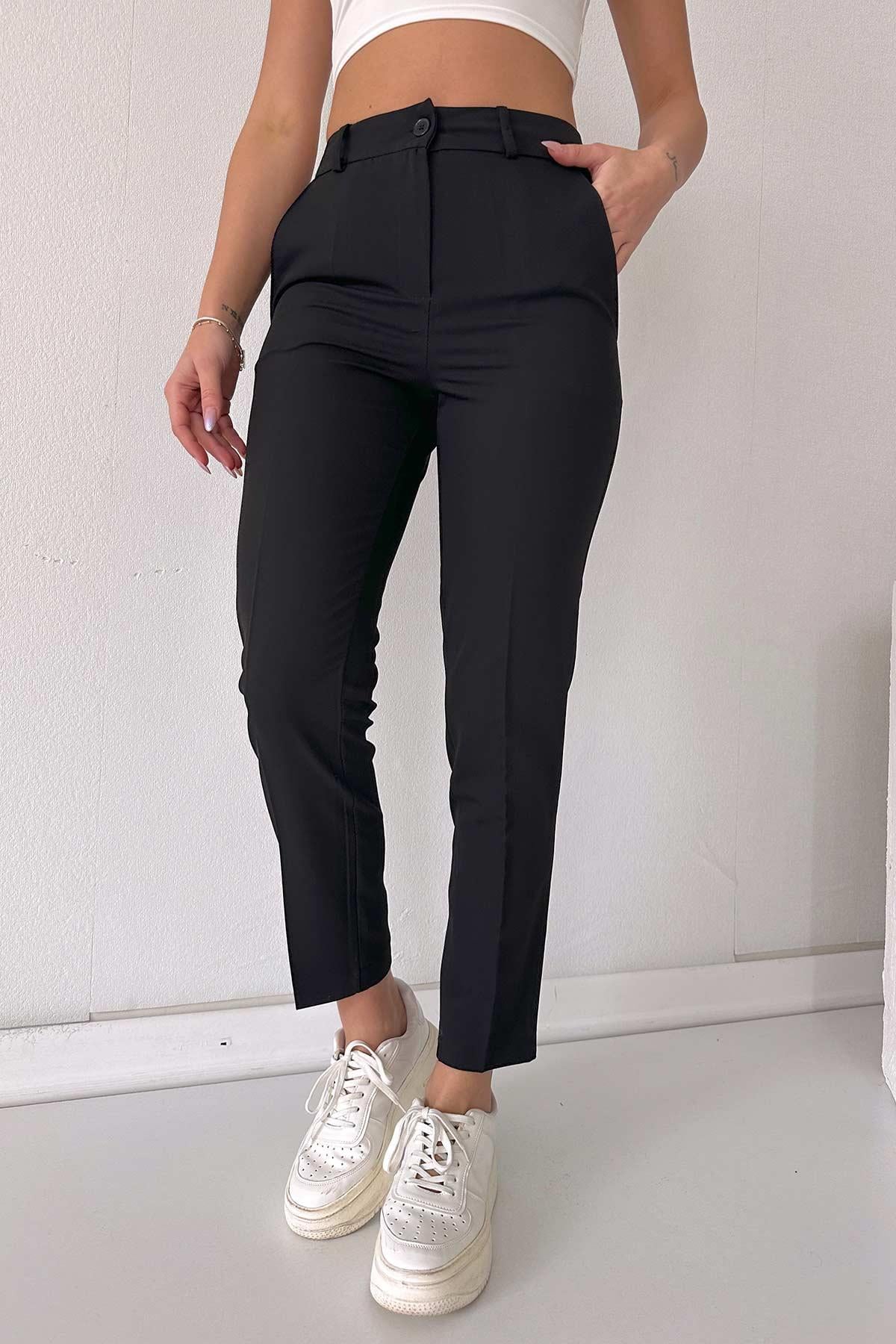 Havuç Model  Dar Paça Pantolon - Siyah