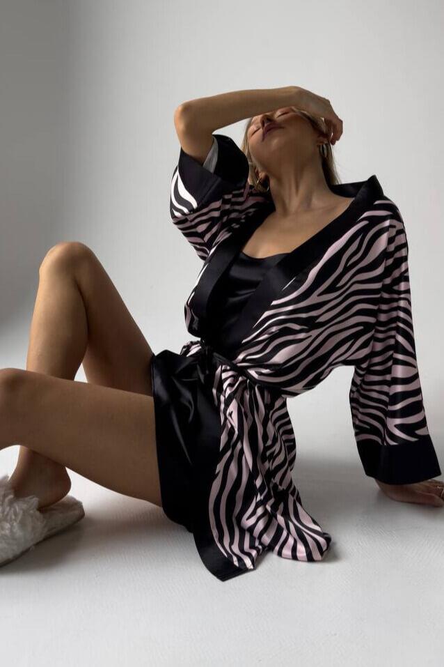 İnce Askılı Pembe Zebra Gecelik Takımı
