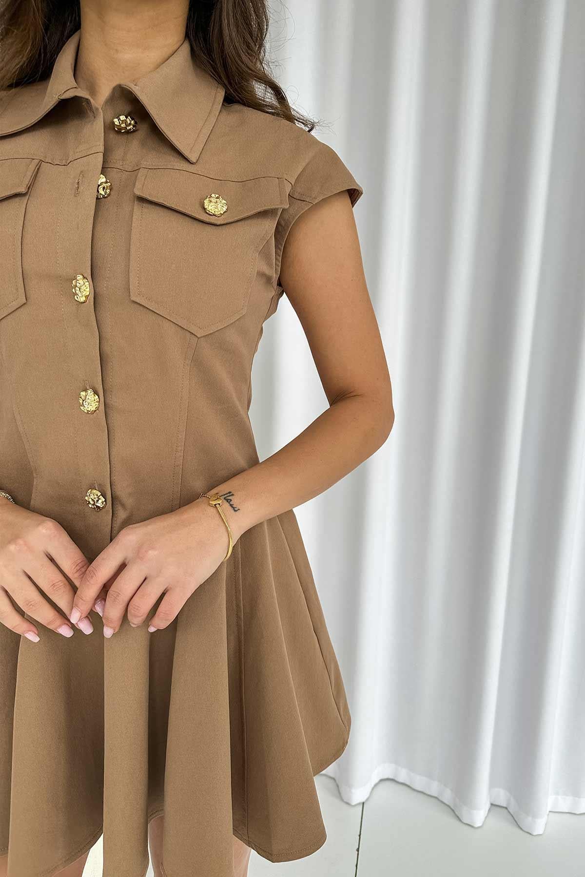 Kolsuz Gömlek Yaka Gold Düğmeli Detay Kadın Mini Elbise - Kahverengi