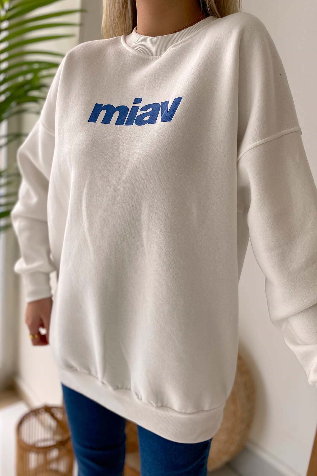 Miav Baskılı Bisiklet Yaka Sweatshirt - Beyaz