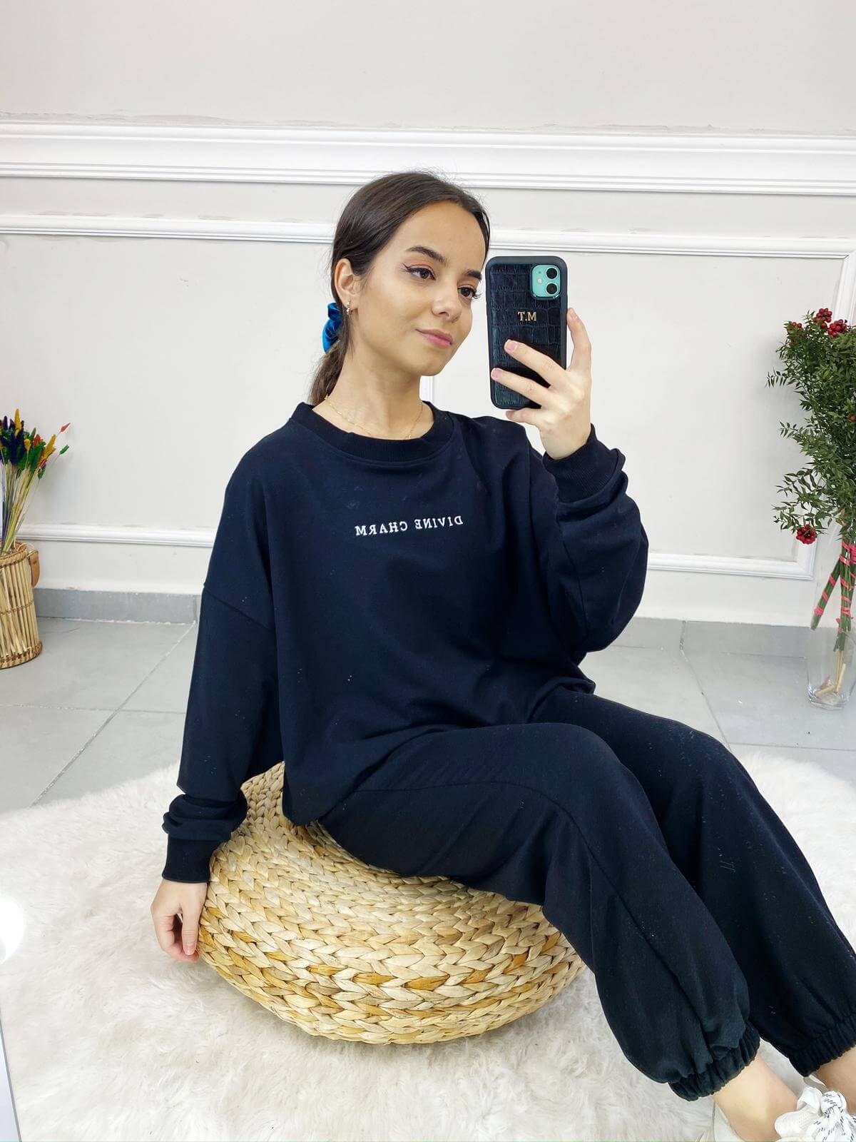 Nakış Uzun Kol  Bisiklet Yaka yazılı Kadın Sweatshirt