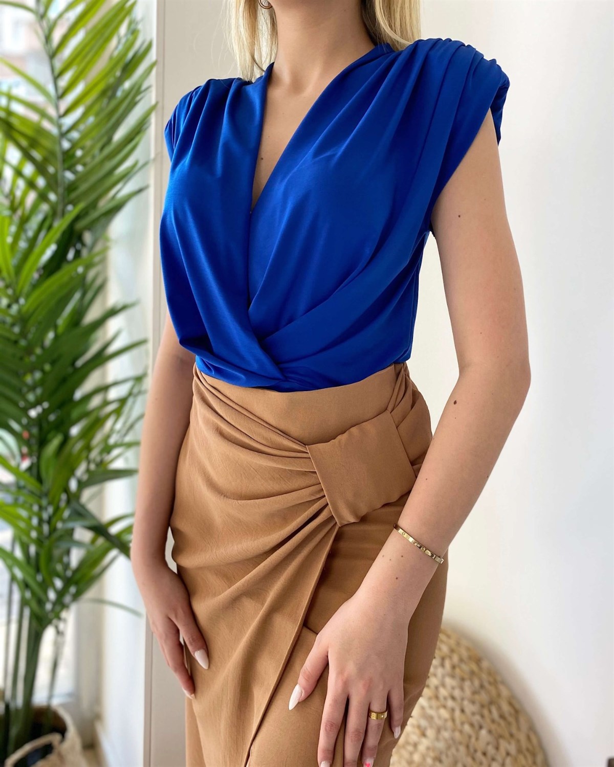 Omuz Vatkalı Bodysuit Bluz-Mavi