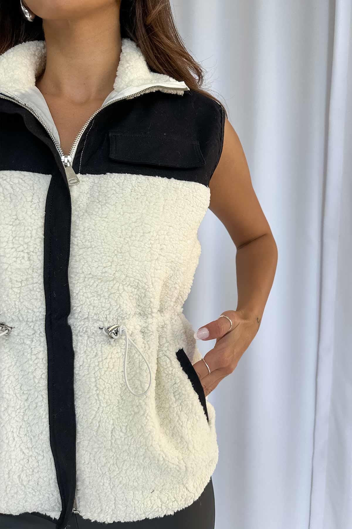 Peluş Cep Detay Fermuarlı Yelek - Ekru