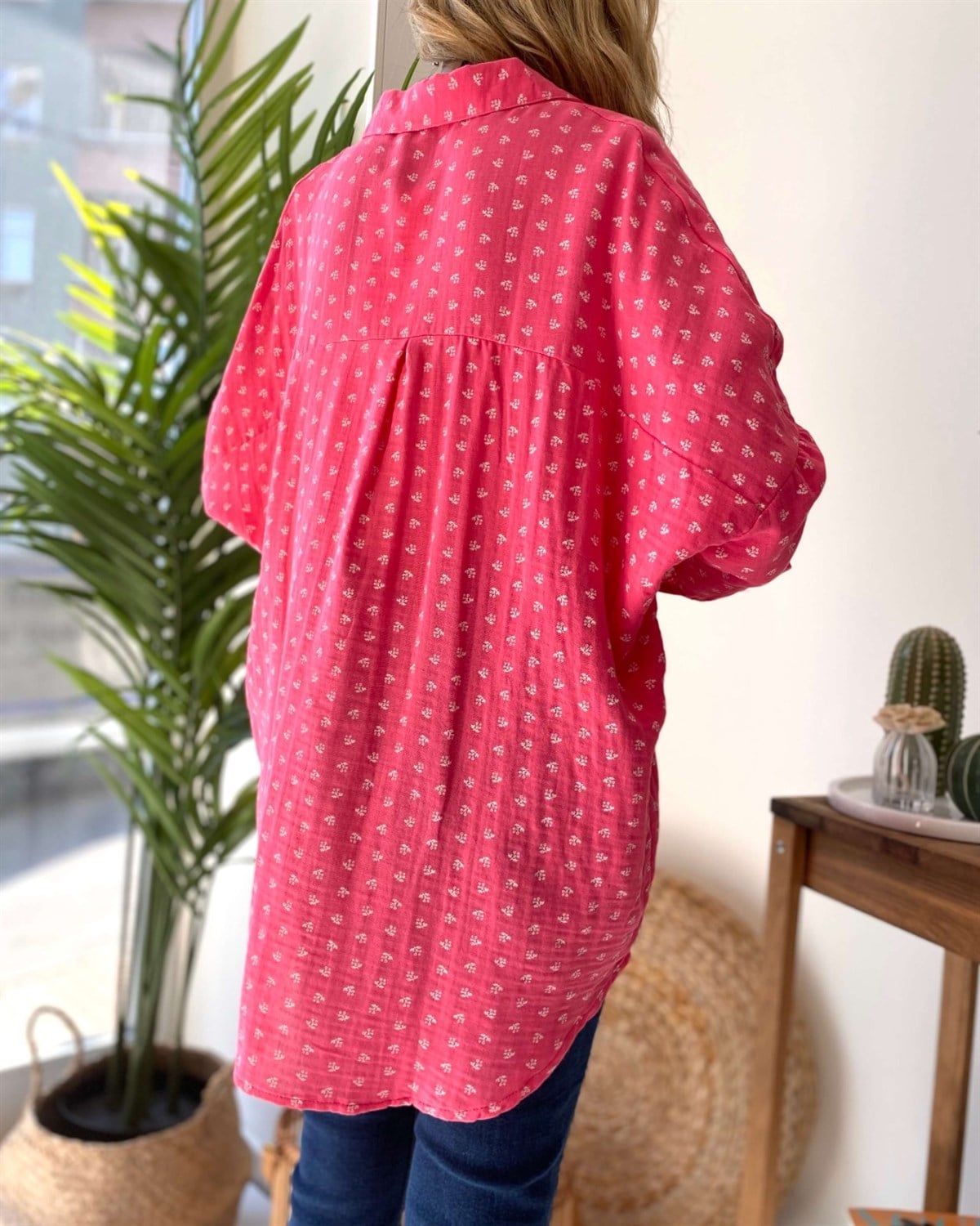 Pembe Desenli Uzun Kollu Oversize Gömlek