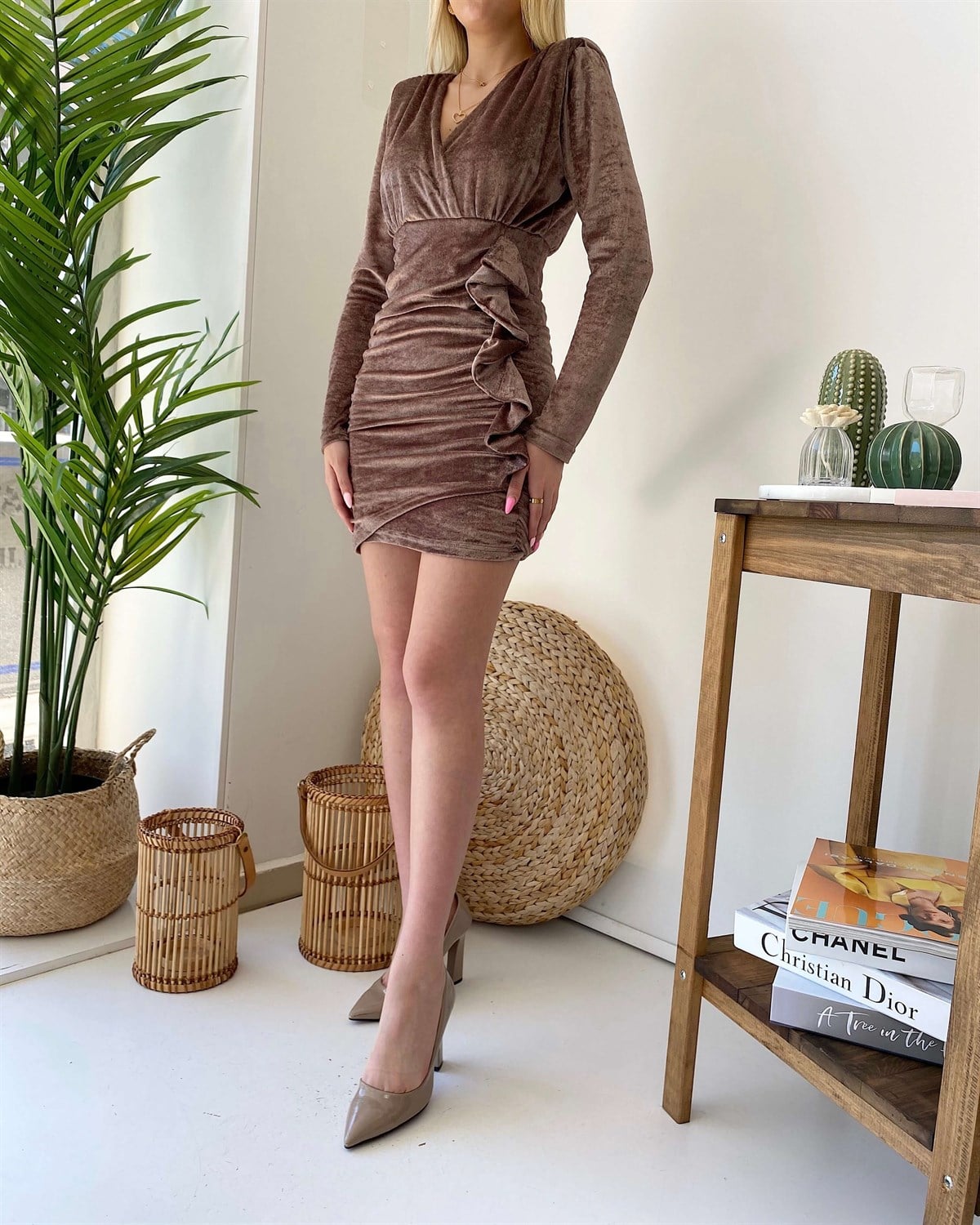 V Yaka Amber Elbise - Bronz Kahve