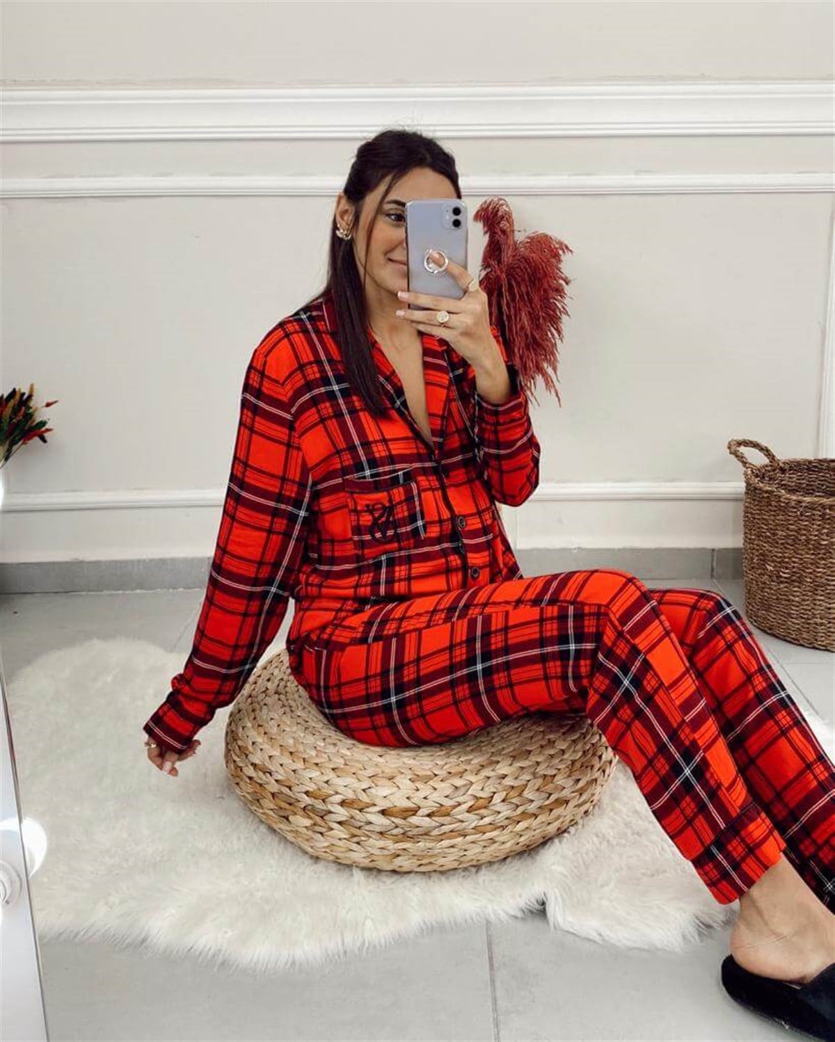 Vs Biyeli Kırmızı Kareli Pijama Takımı