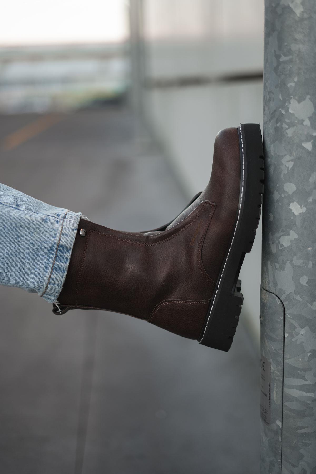 CH027 - CST Quebec Erkek Bot KAHVE