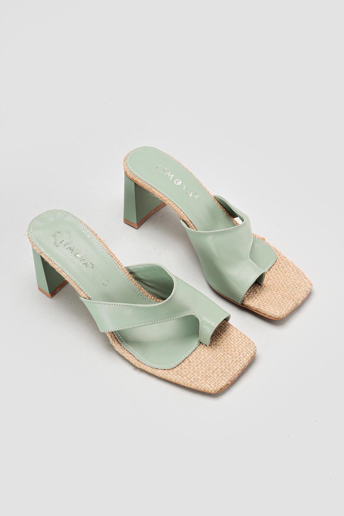 Claudette Yeşil Parmak Arası Terlik