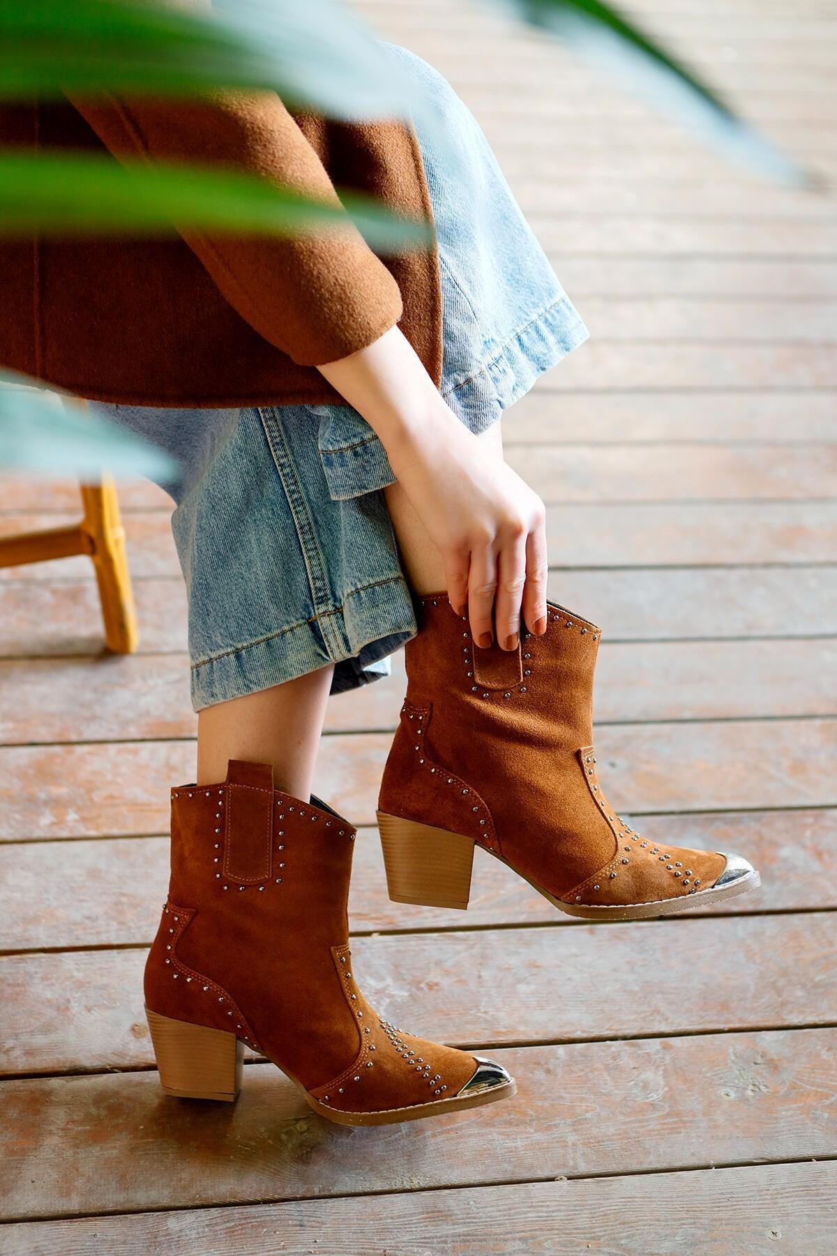 Hakiki Deri Sonja Taba Süet Western Zımbalı Burnu Metalli Çekme Bot