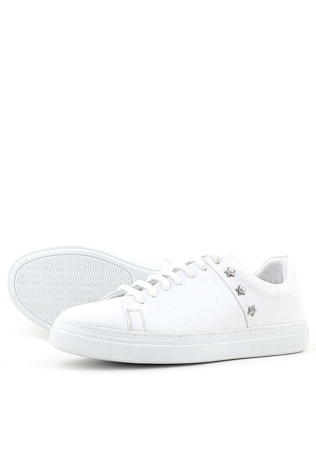 Hakiki Deri Kadın Beyaz Bağcıklı Yıldızlı Sneaker Ayakkabı