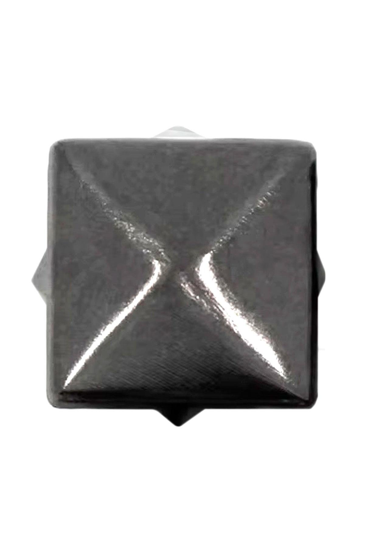 Süs Tırnaklı Platin Çakma Kare Piramit 7 mm 20 Adet Metal Trok