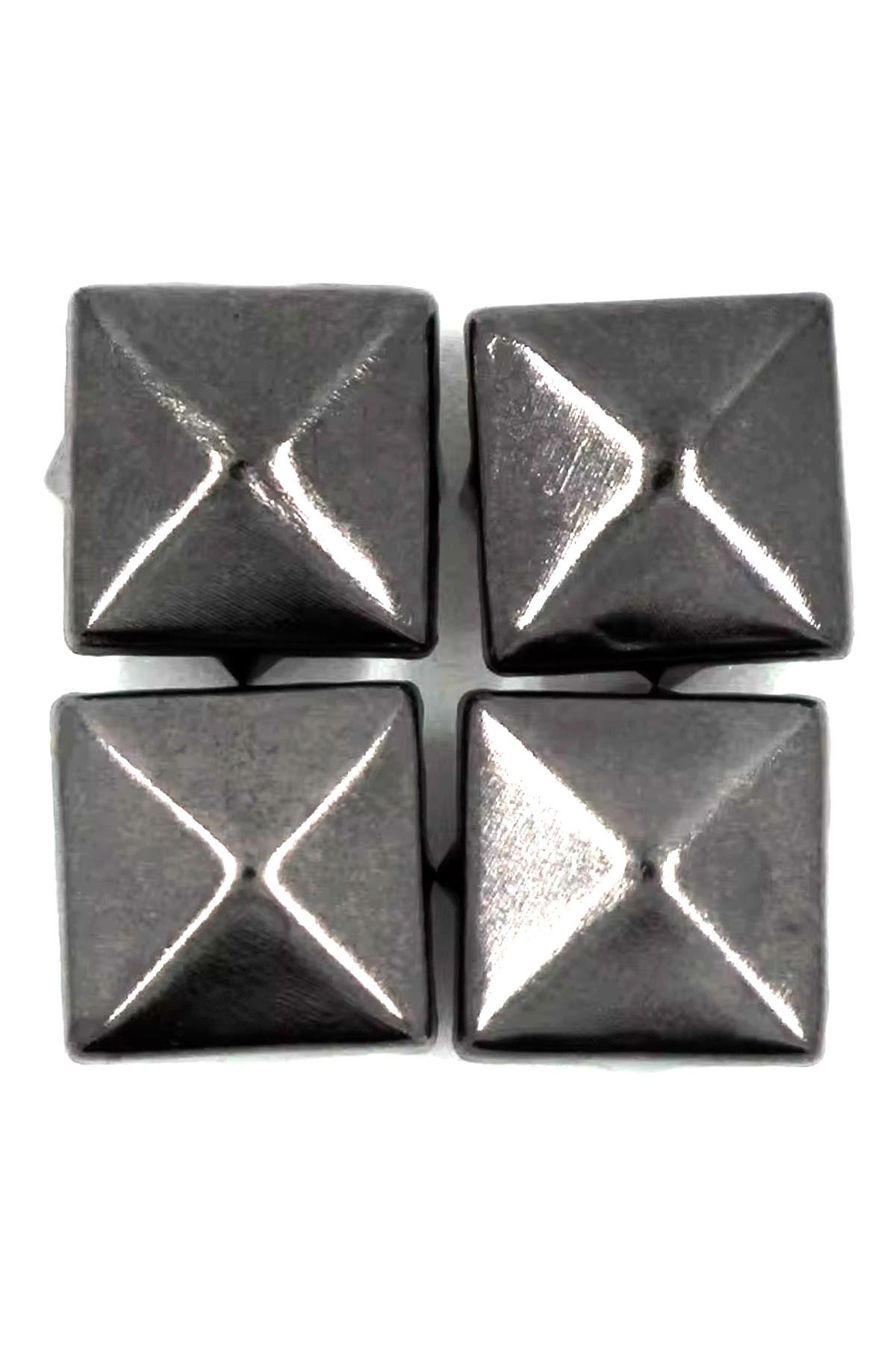 Süs Tırnaklı Platin Çakma Kare Piramit 7 mm 20 Adet Metal Trok