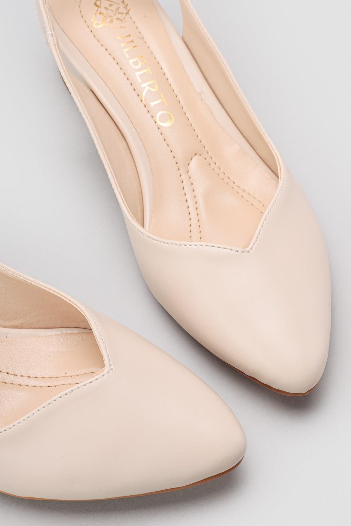 Henrietta Ten Sivri Burun Alçak Topuk Sandalet