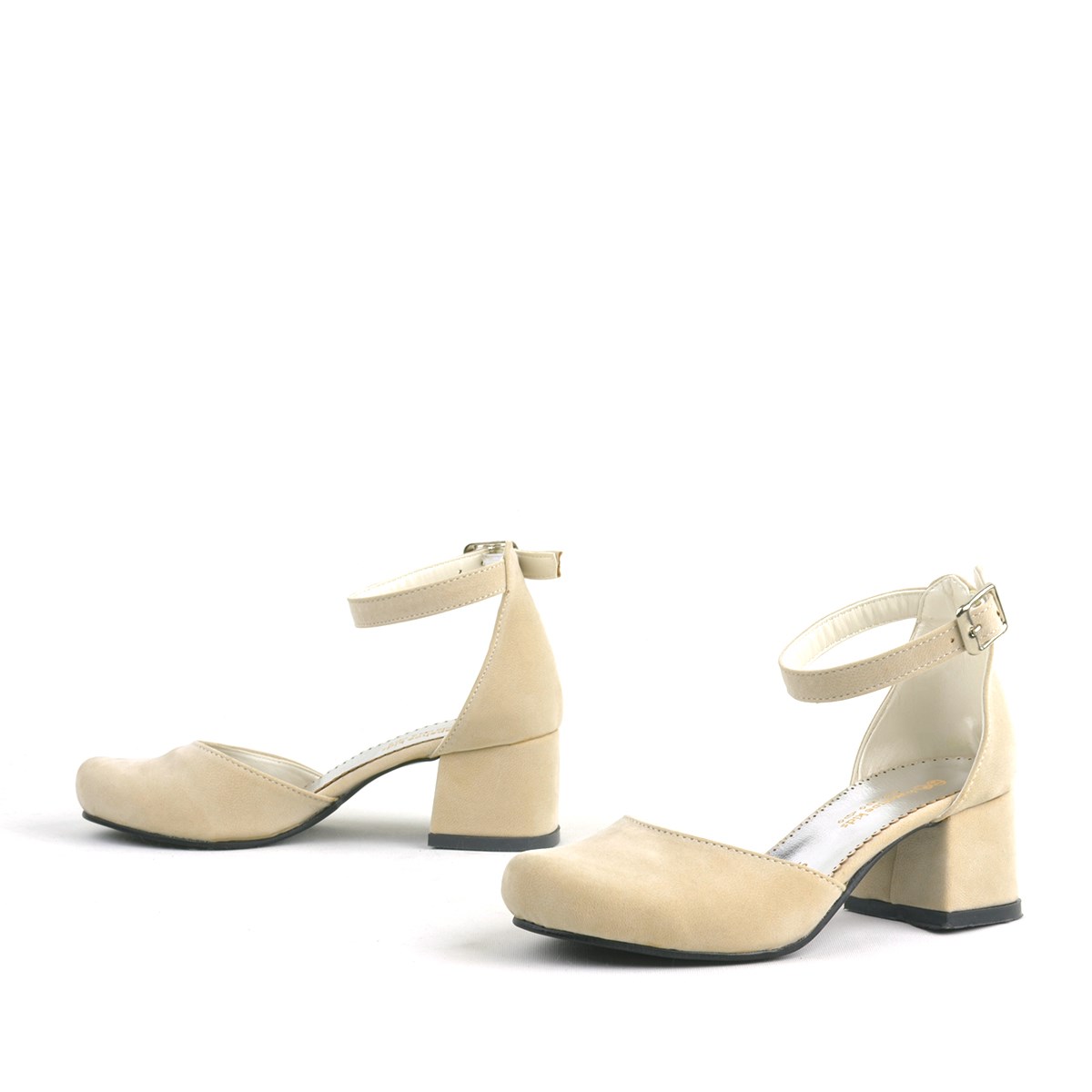 Sarıkaya Cream Suede Thick Heels Shoes Girls