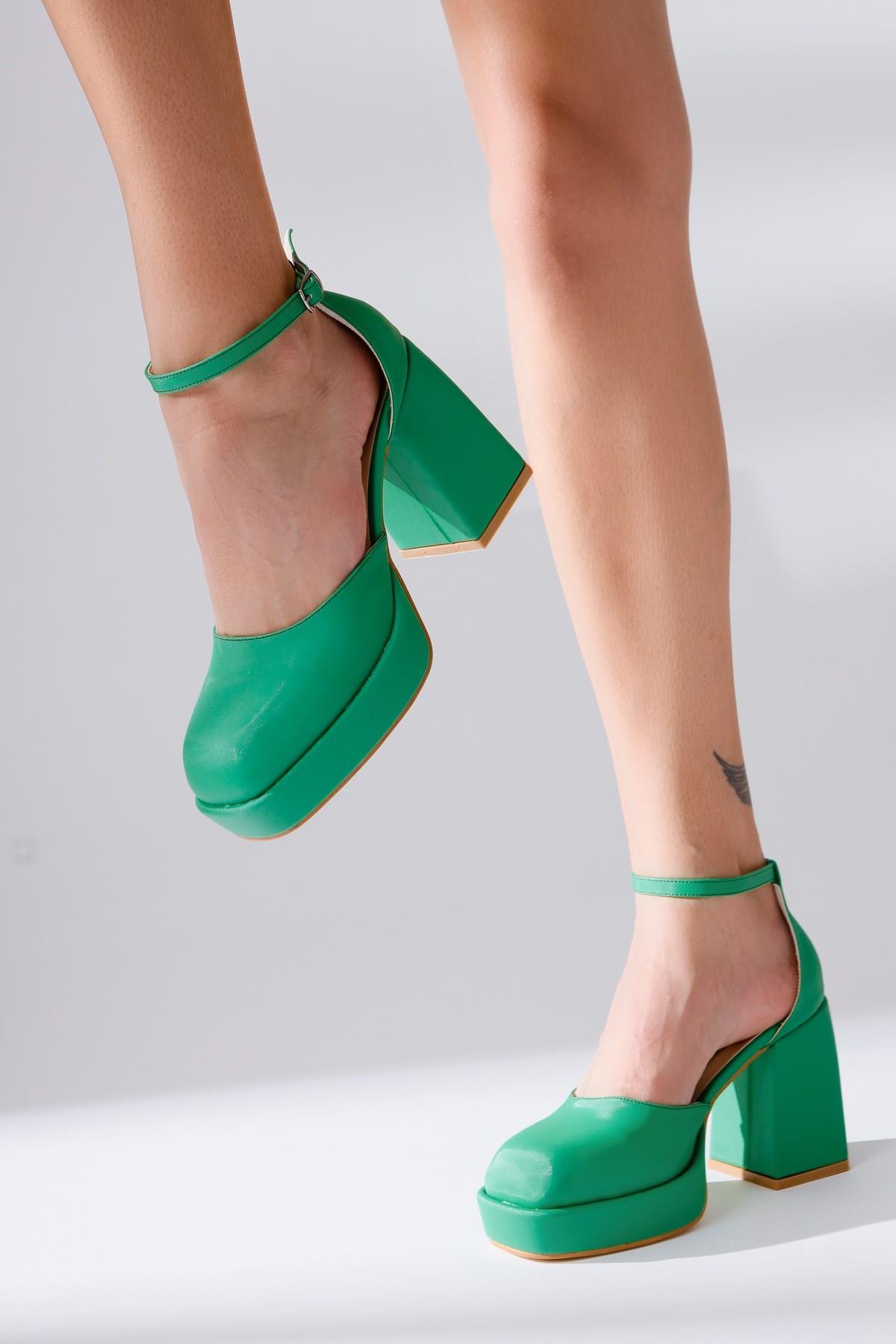 Persa Yeşil Saten Platformlu Kalın Ökçeli Yüksek Topuklu Ayakkabı