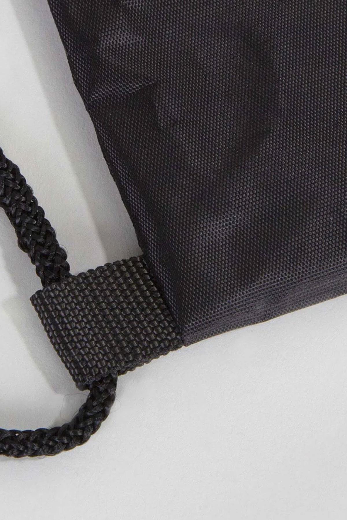 Rakerplus Siyah 32x45 cm Su Geçirmez Büzgülü Krampon ve Spor Çantası