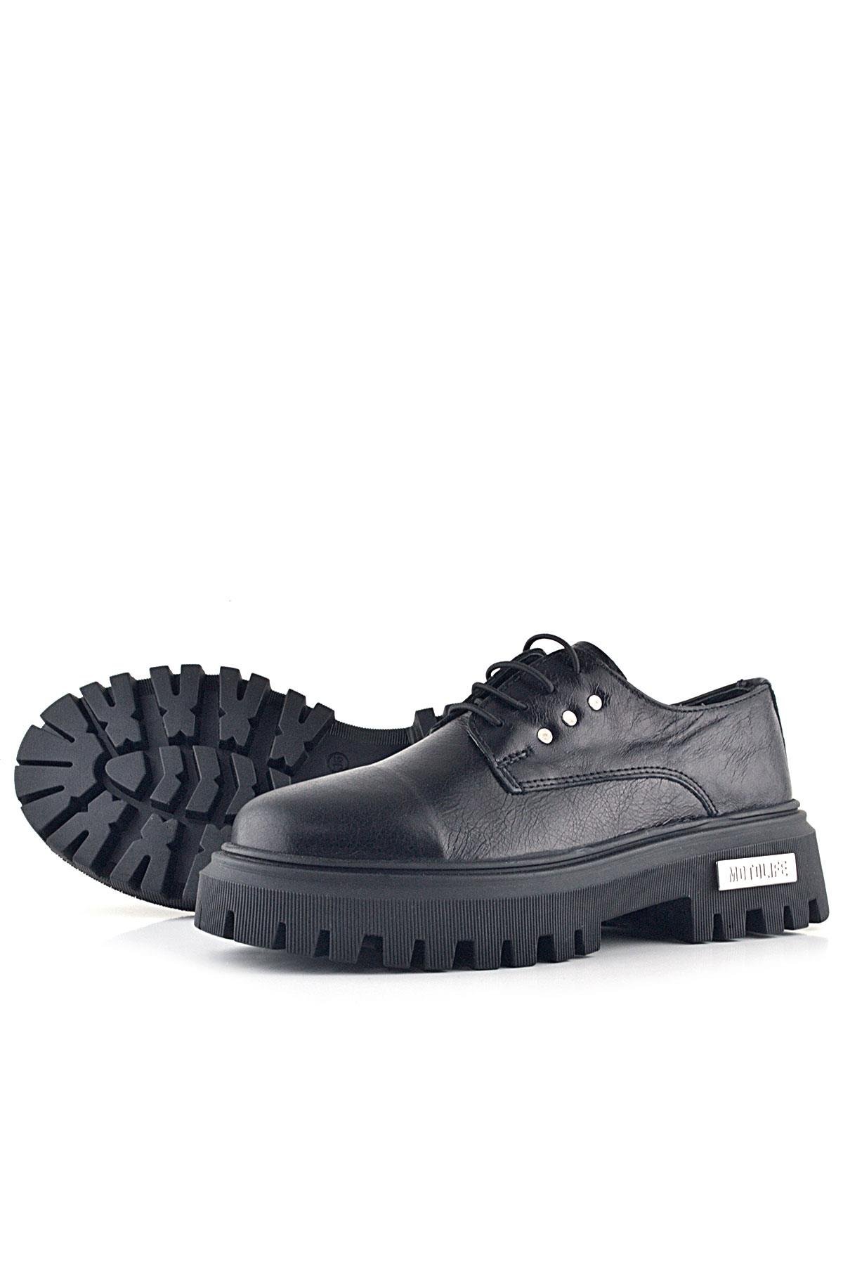 Rakerplus Siyah Kırışık Hakiki Deri Bağcıklı Metal Detaylı GünlükOxford Ayakkabı